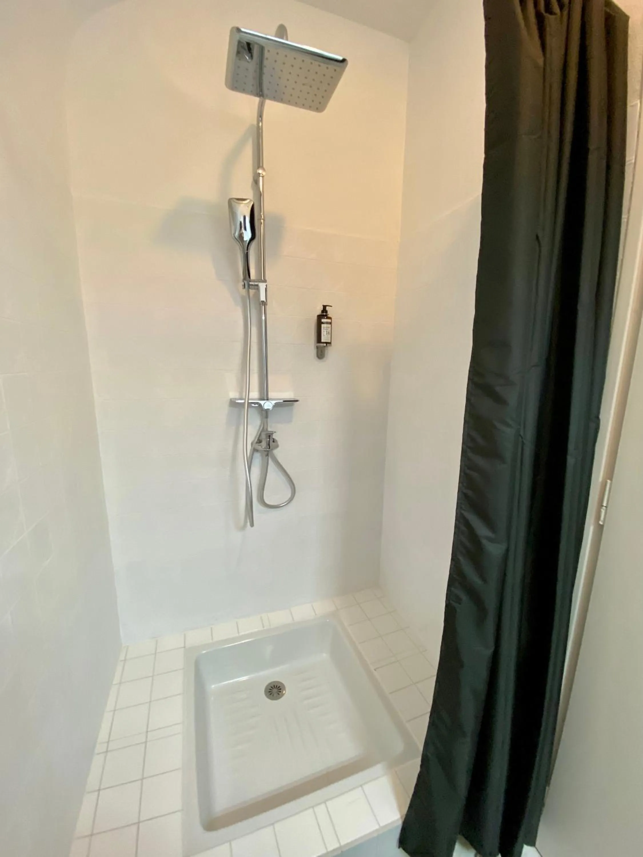Bathroom in Hôtel La Maison des Dunes