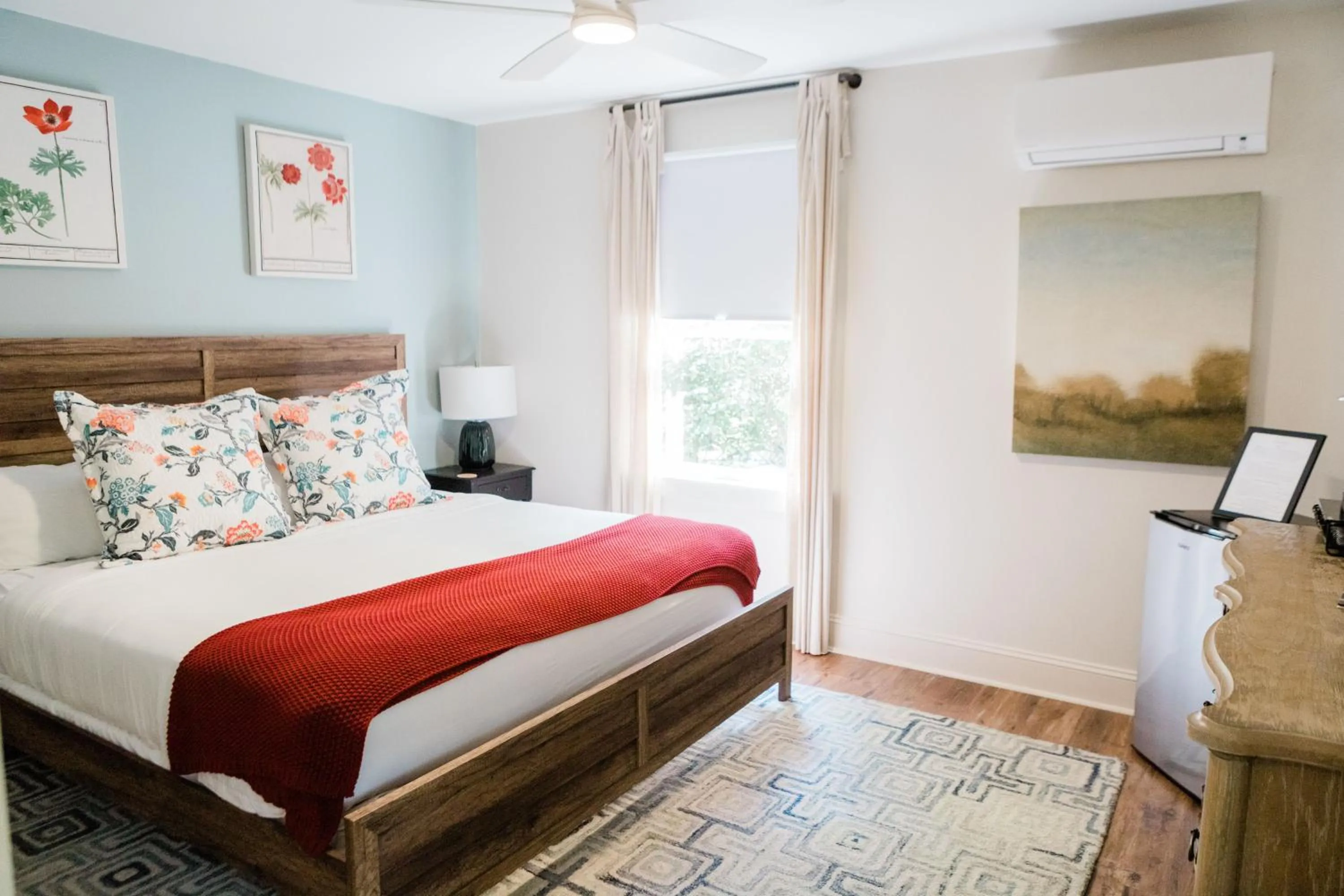 Bedroom, Bed in Dahlonega Resort and Vineyard