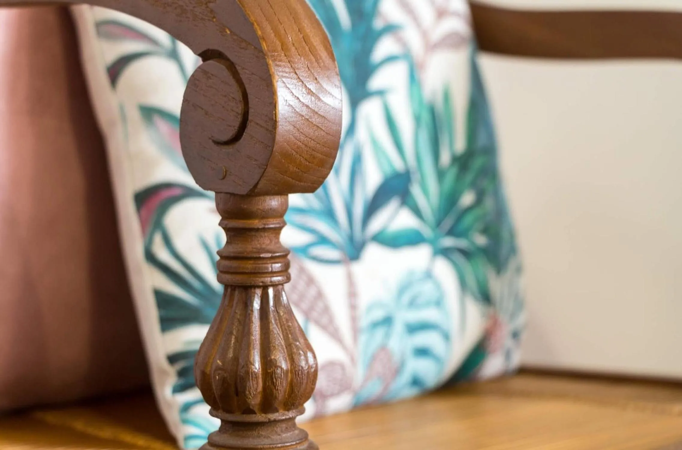 Decorative detail, Bed in Torripa Group - Trastevere