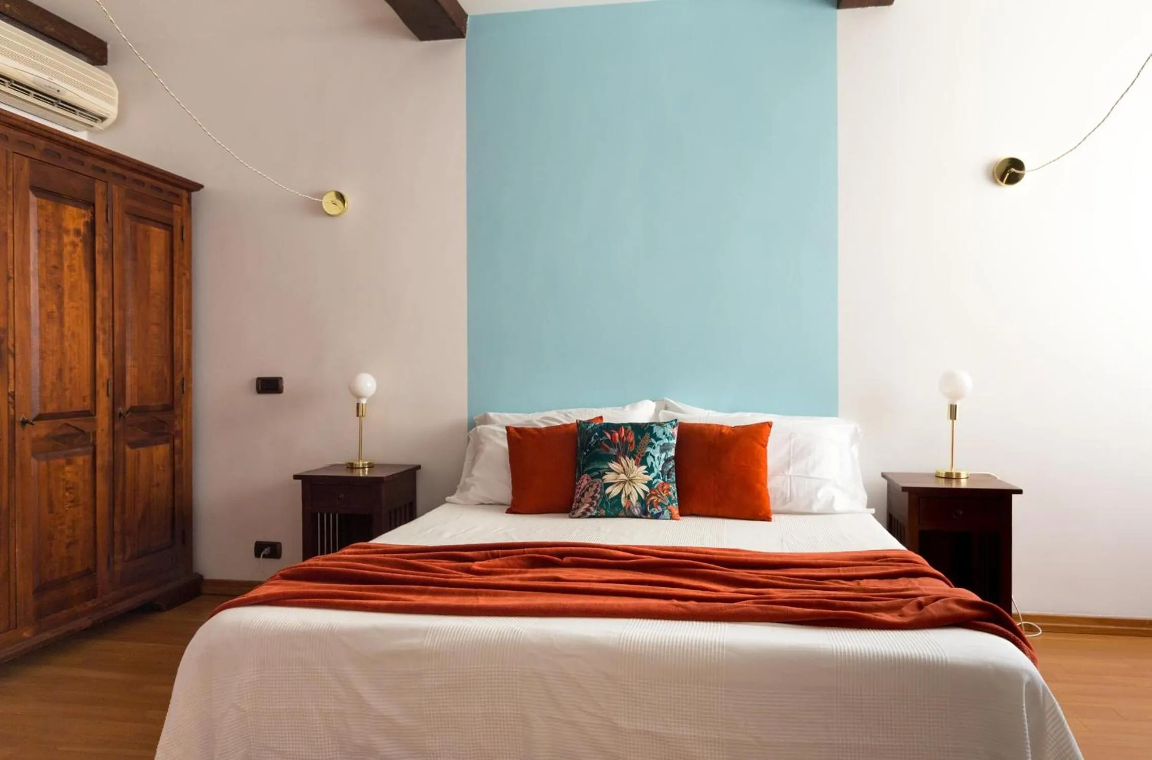 Bedroom, Bed in Torripa Group - Trastevere