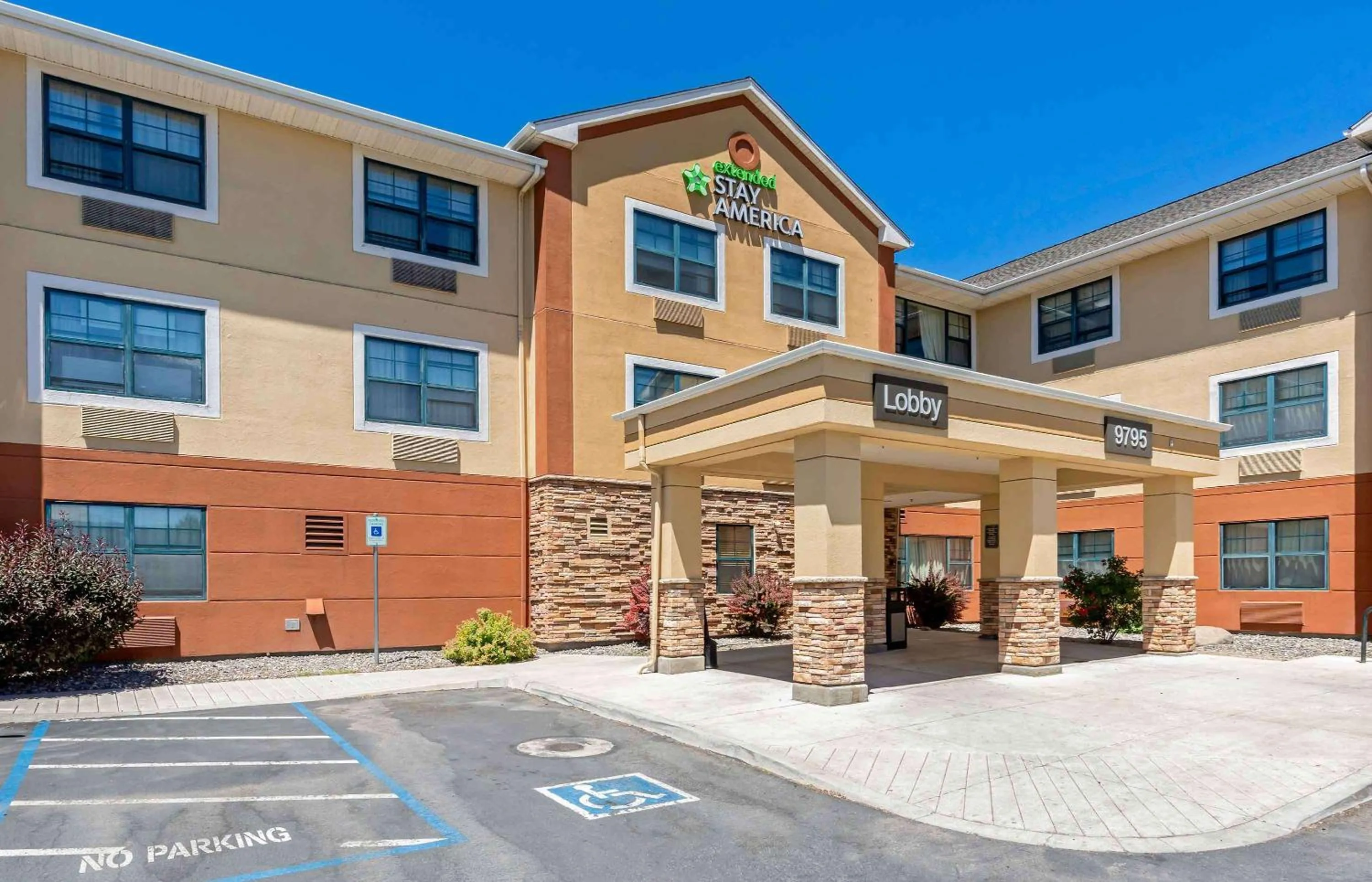 Property building in Extended Stay America Suites - Reno - South Meadows
