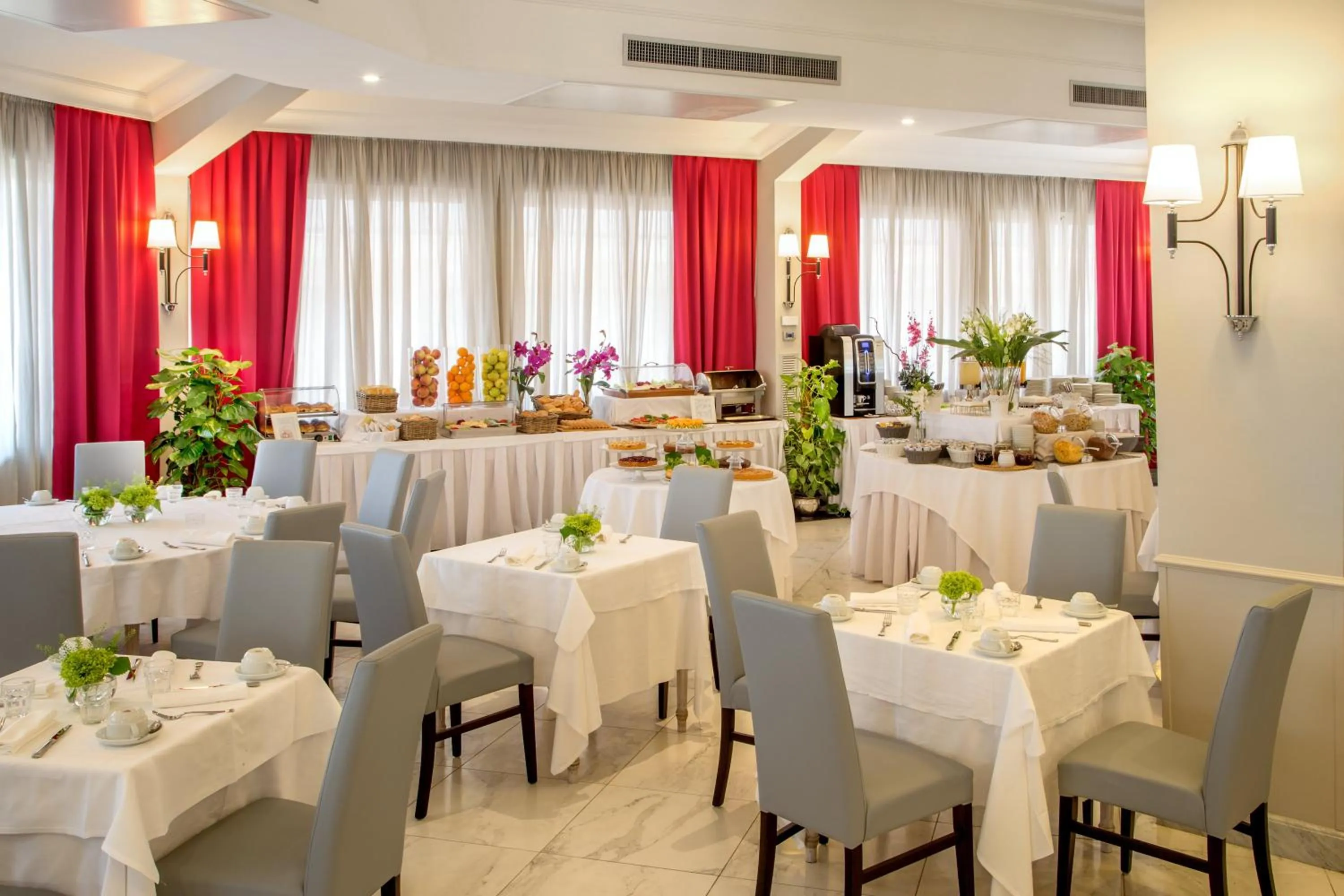 Restaurant/places to eat in Hotel Cristoforo Colombo
