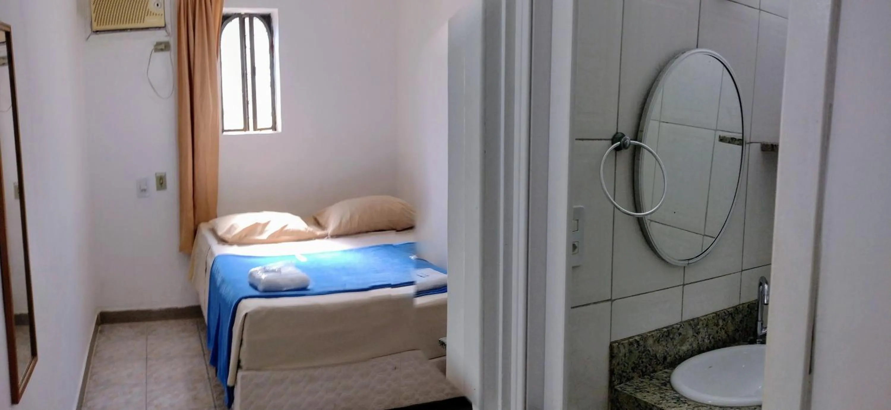 Photo of the whole room, Bed in Hotel Ponte Aérea - Aeroporto de Congonhas