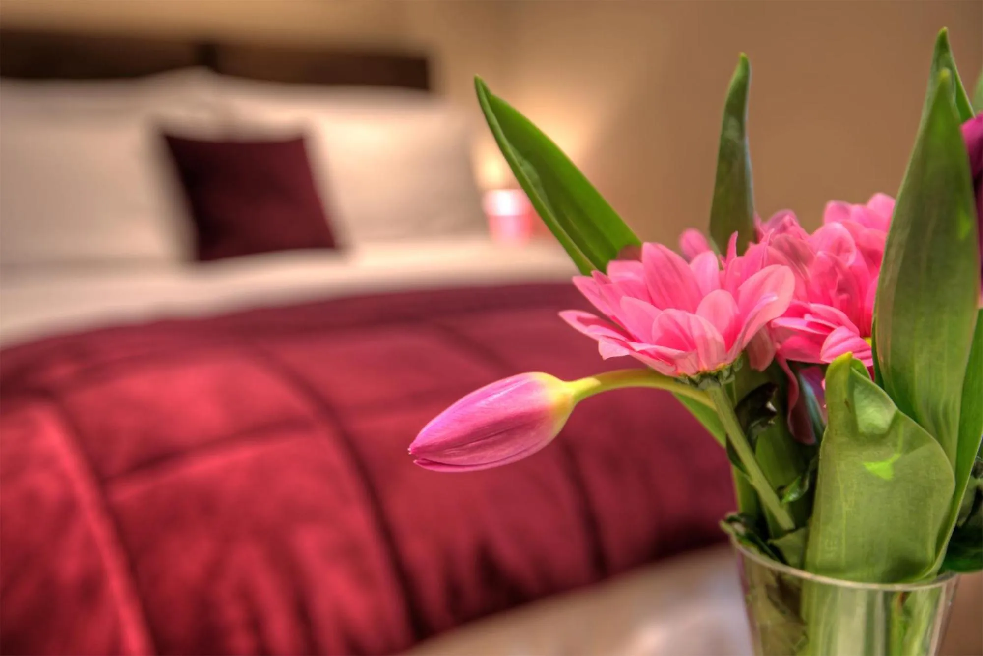 Bedroom, Bed in The Bondgate Boutique