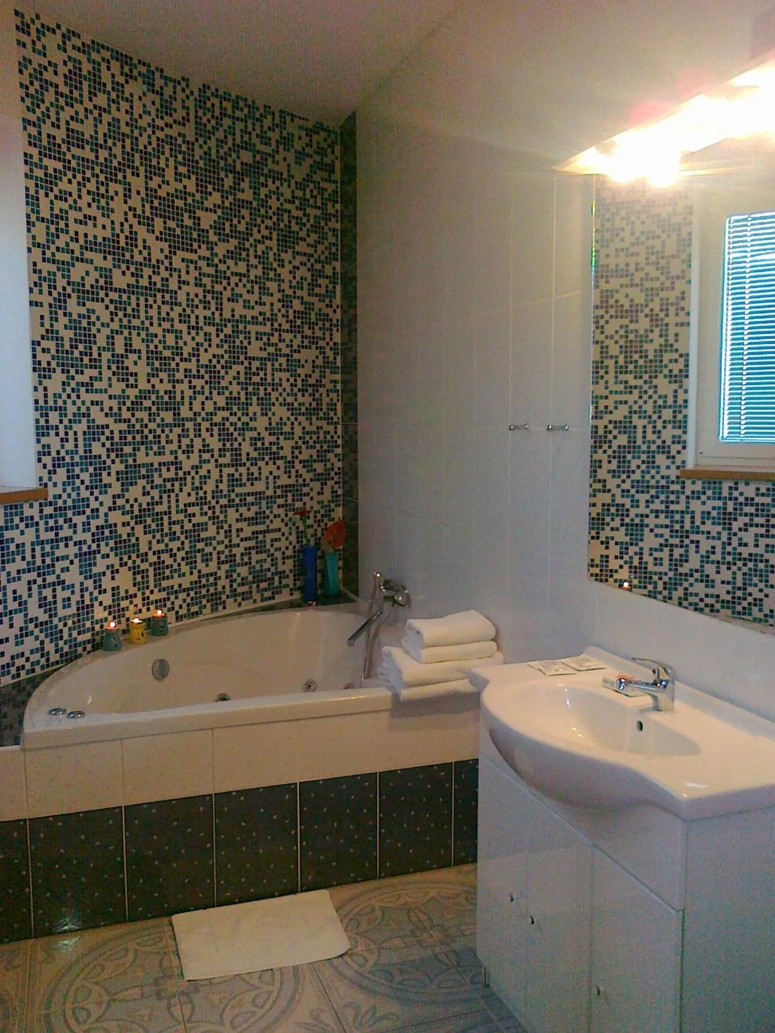 Bathroom in Family hotel Maxim