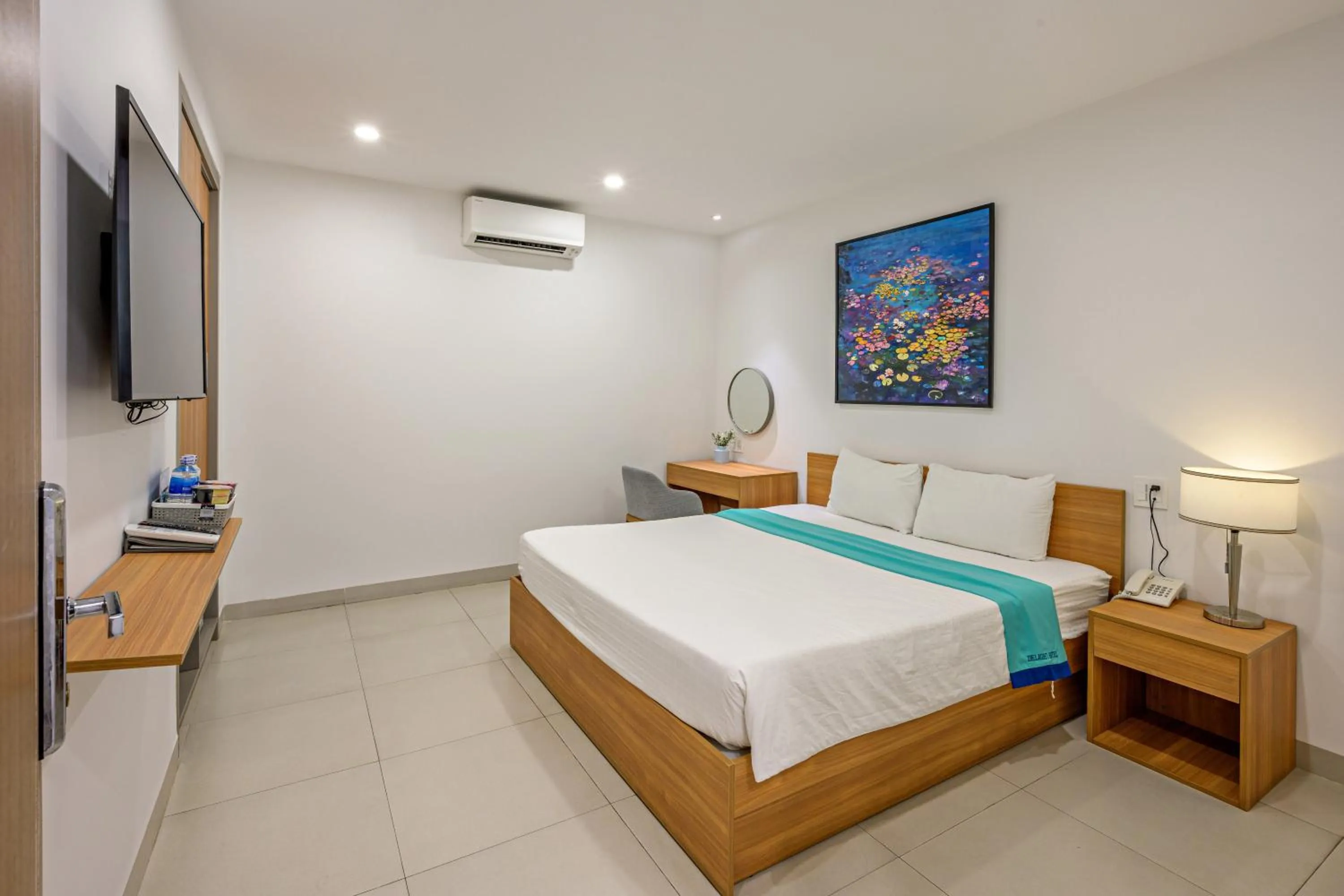 Bedroom, Bed in Delight Hotel