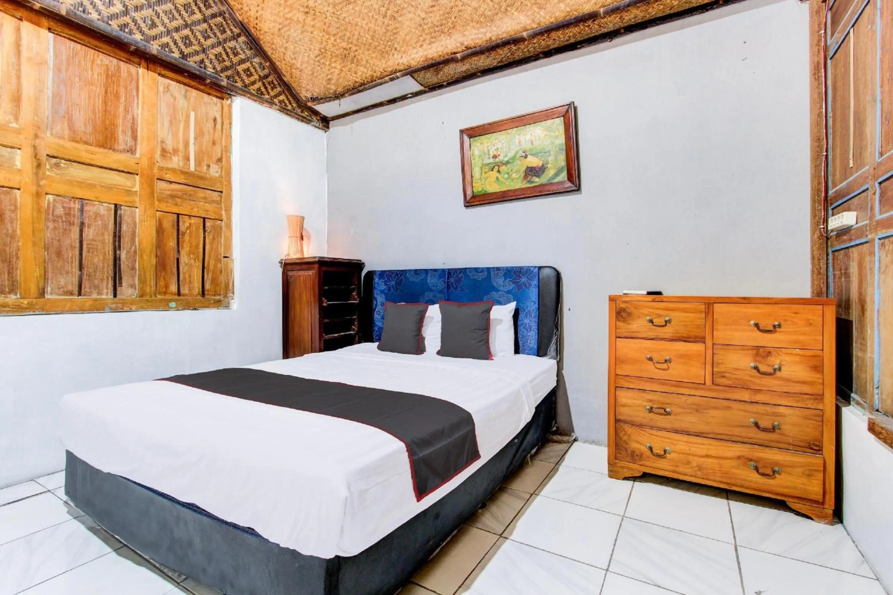 Photo of the whole room, Bed in Hotel O Prawirotaman Near Keraton Yogyakarta Formerly Chez Laelik Guesthouse