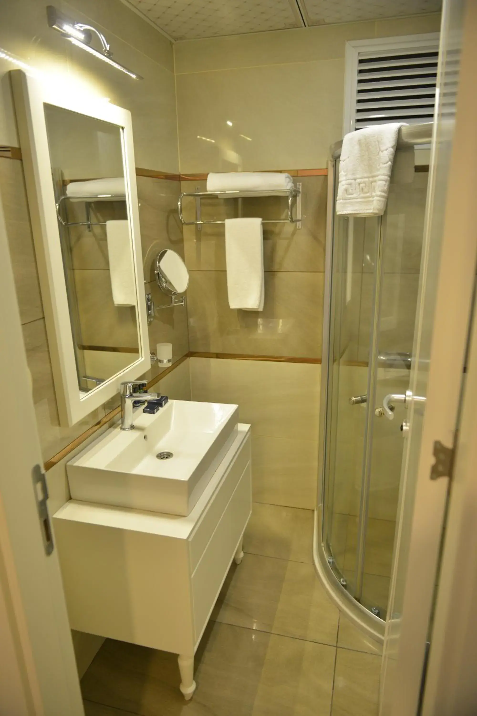 Bathroom in Anemon Kent Mersin Otel Bathroom in Anemon Kent Mersin Otel