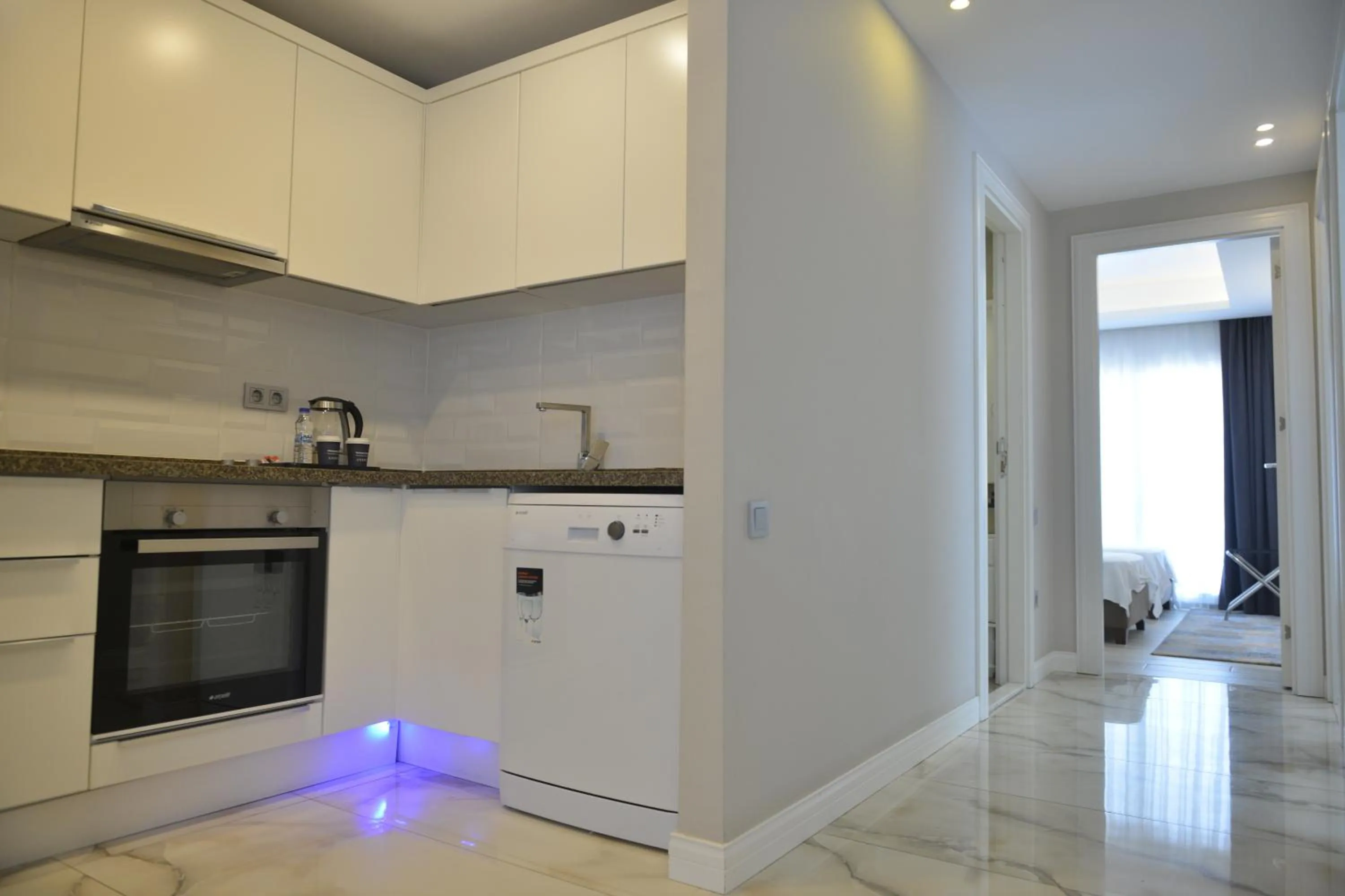 kitchen in Anemon Kent Mersin Otel