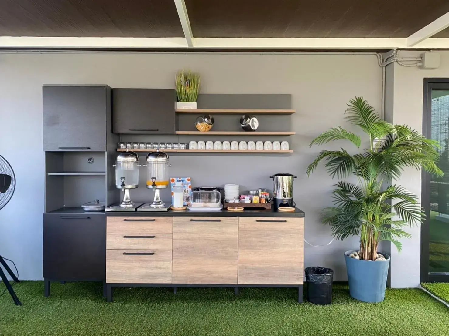 Restaurant/places to eat in The Vet Boutique Hotel - SHA Extra Plus Restaurant/places to eat in The Vet Boutique Hotel - SHA Extra Plus