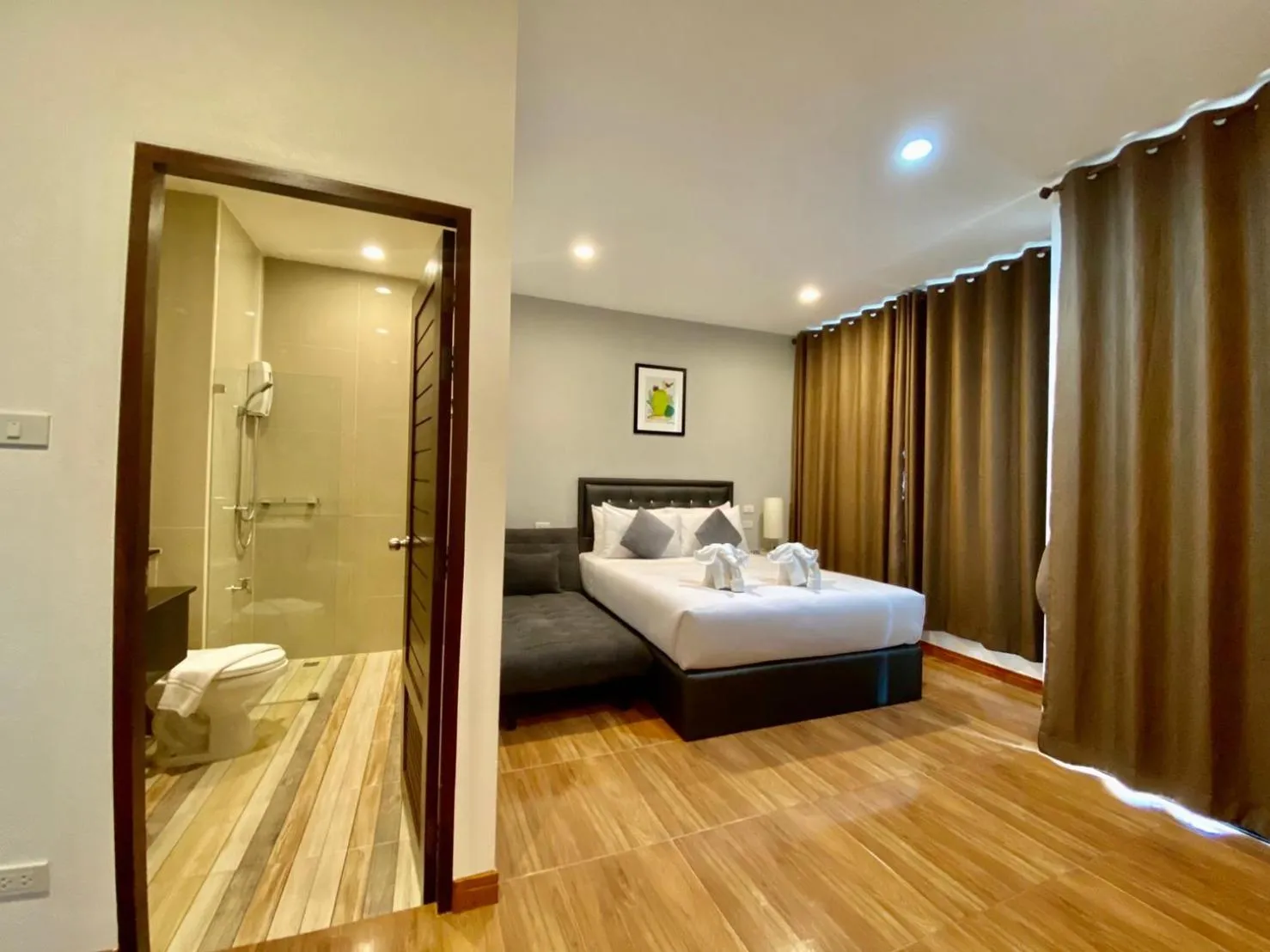 Bathroom, Bed in The Vet Boutique Hotel - SHA Extra Plus