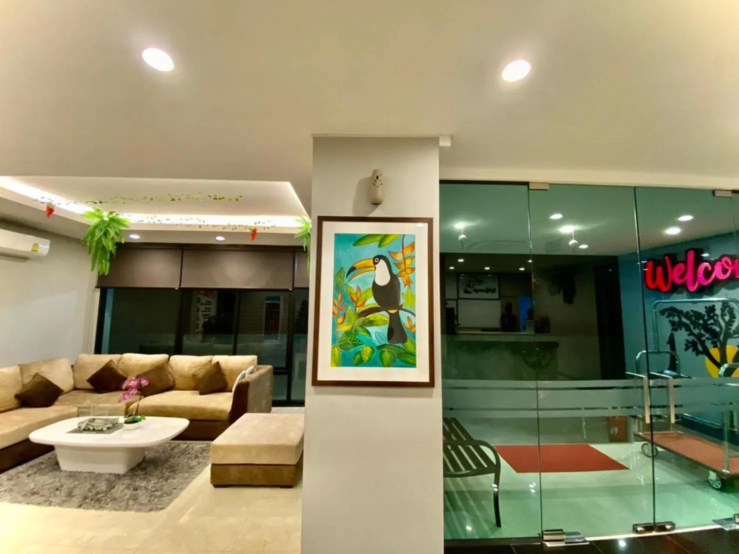 Lobby or reception in The Vet Boutique Hotel - SHA Extra Plus