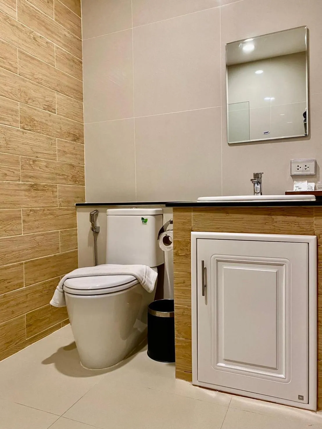 Bathroom in The Vet Boutique Hotel - SHA Extra Plus