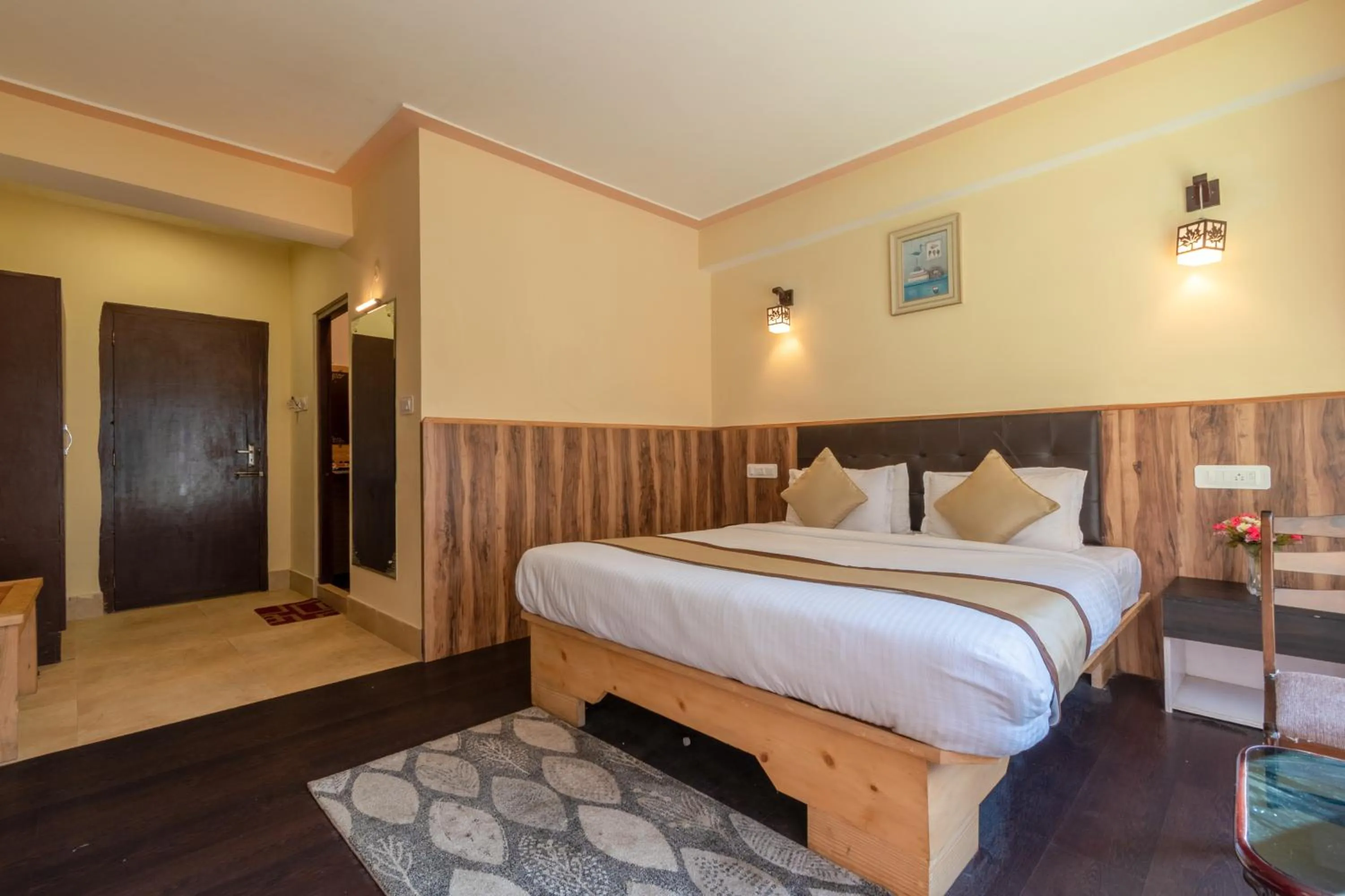 Photo of the whole room, Bed in Magellan's The Golden Bridge