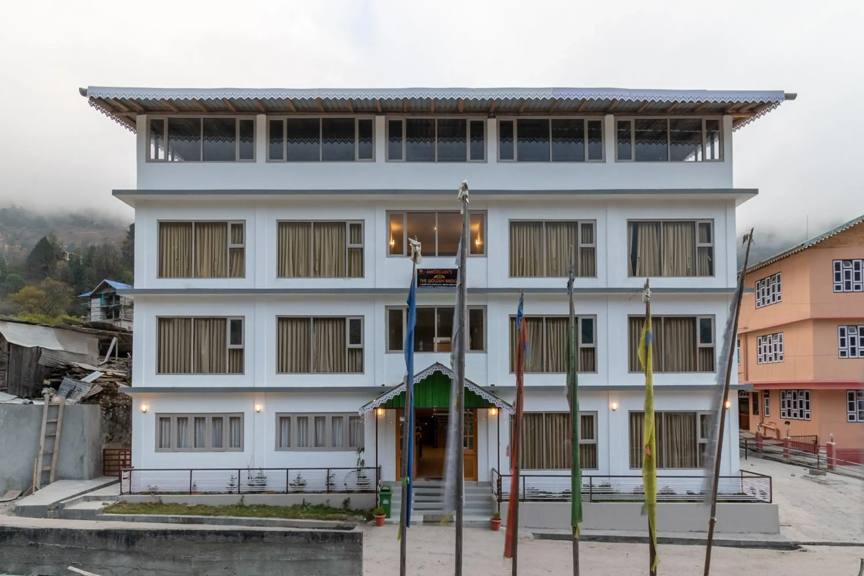 Facade/entrance in Magellan's The Golden Bridge Facade/entrance in Magellan's The Golden Bridge