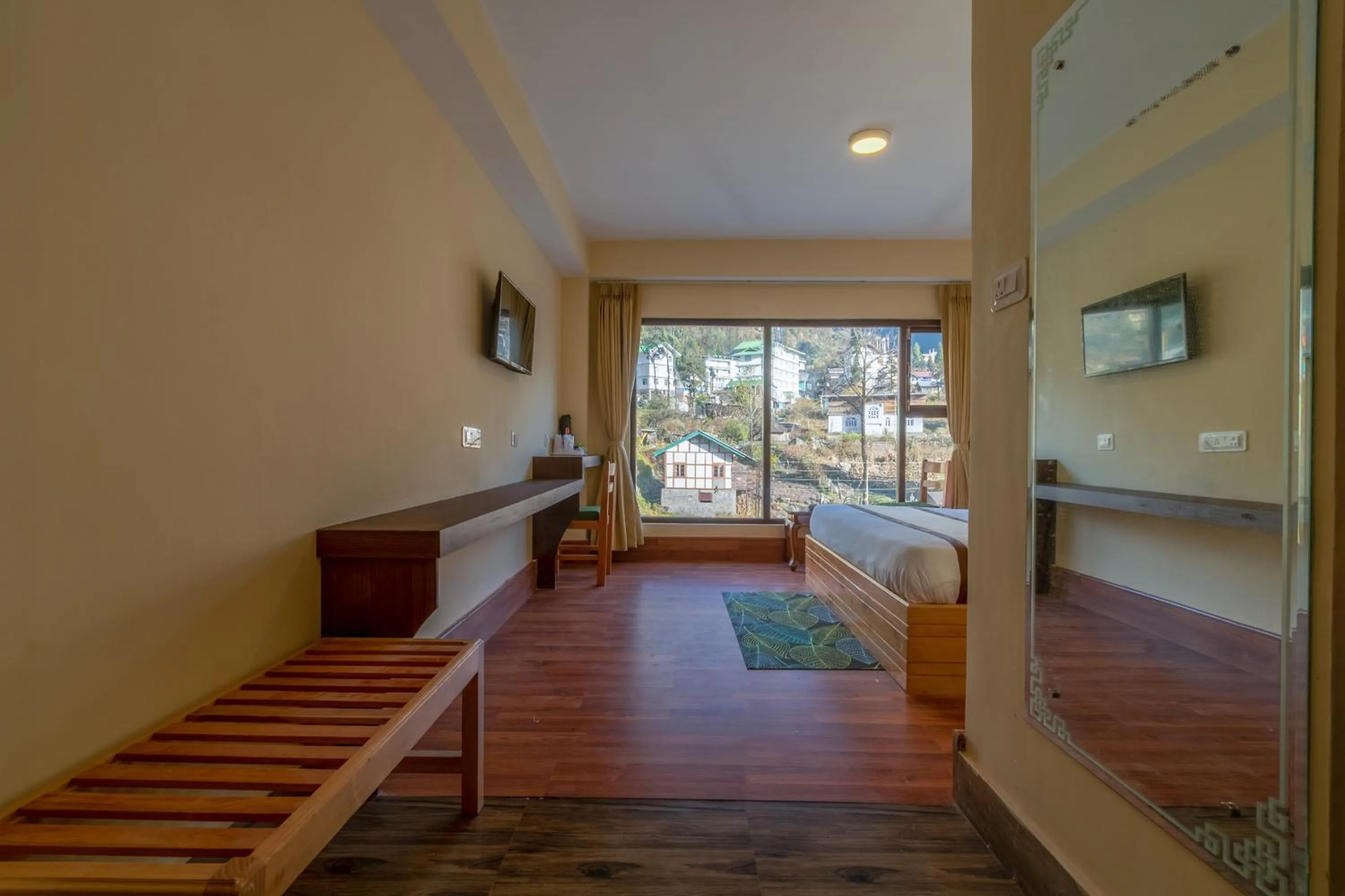 Decorative detail in Magellan's The Golden Bridge