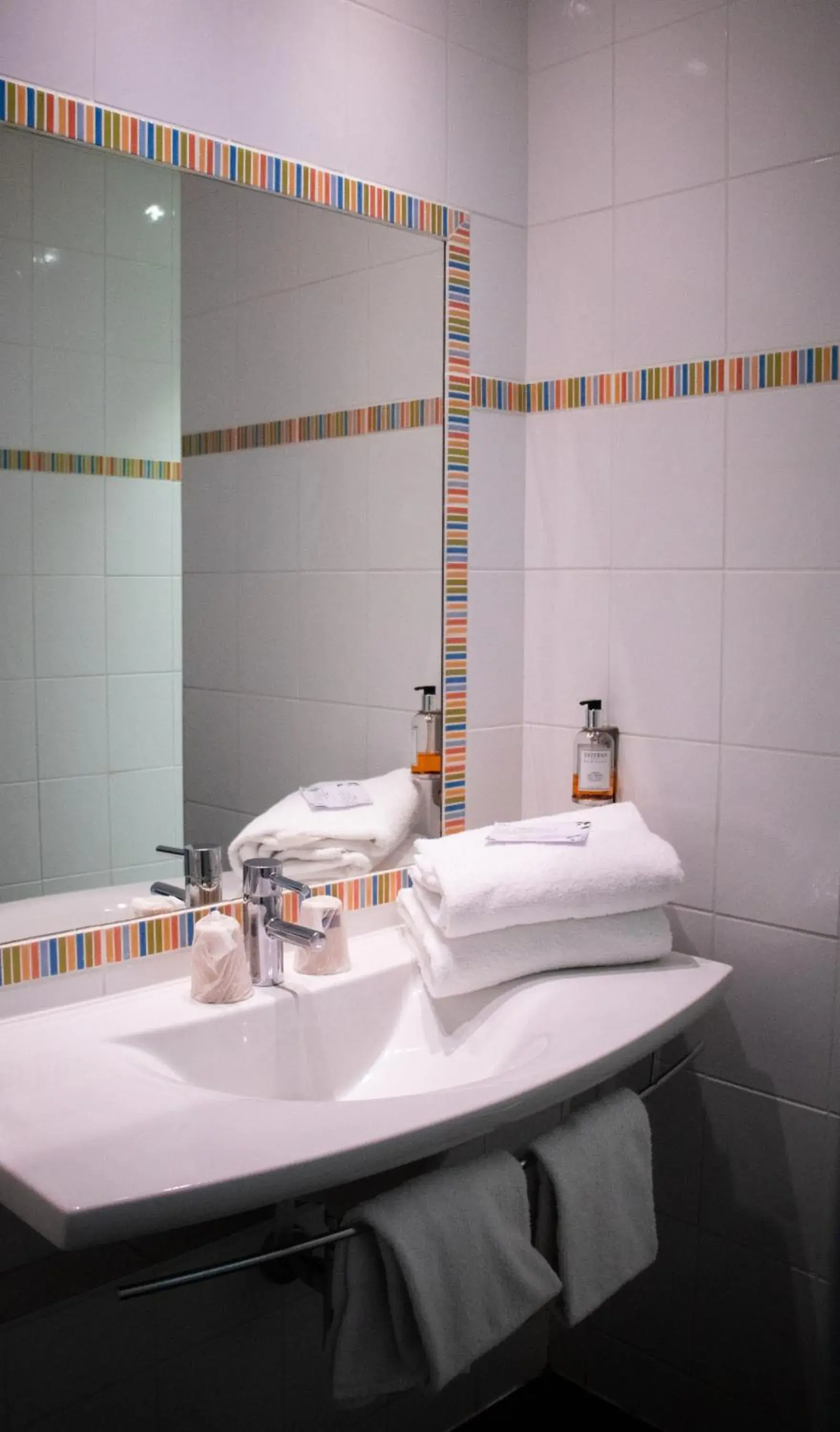 Double Room with Terrace in Le Dracy Hôtel et Spa Double Room with Terrace in Le Dracy Hôtel et Spa