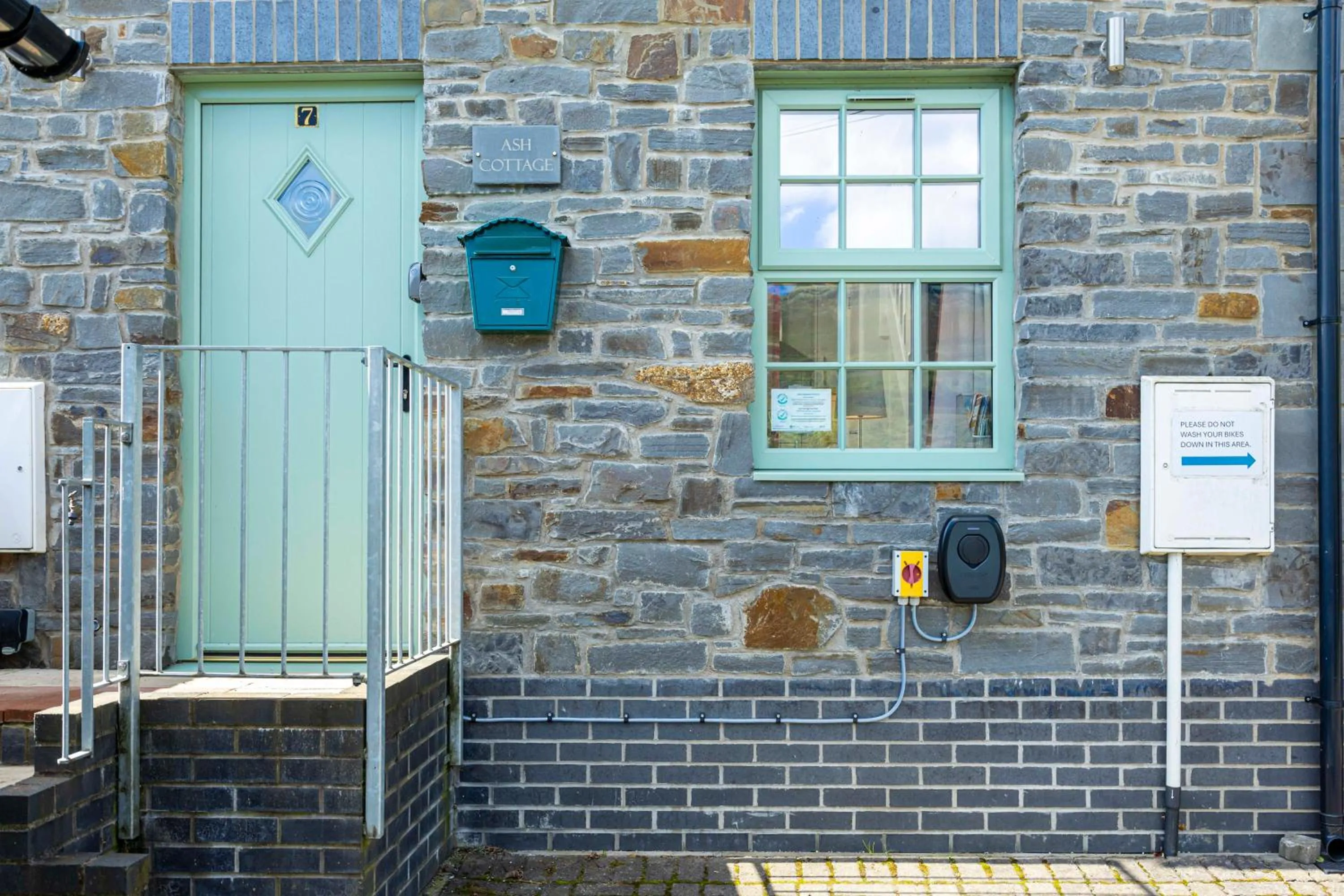 Ash Cottage