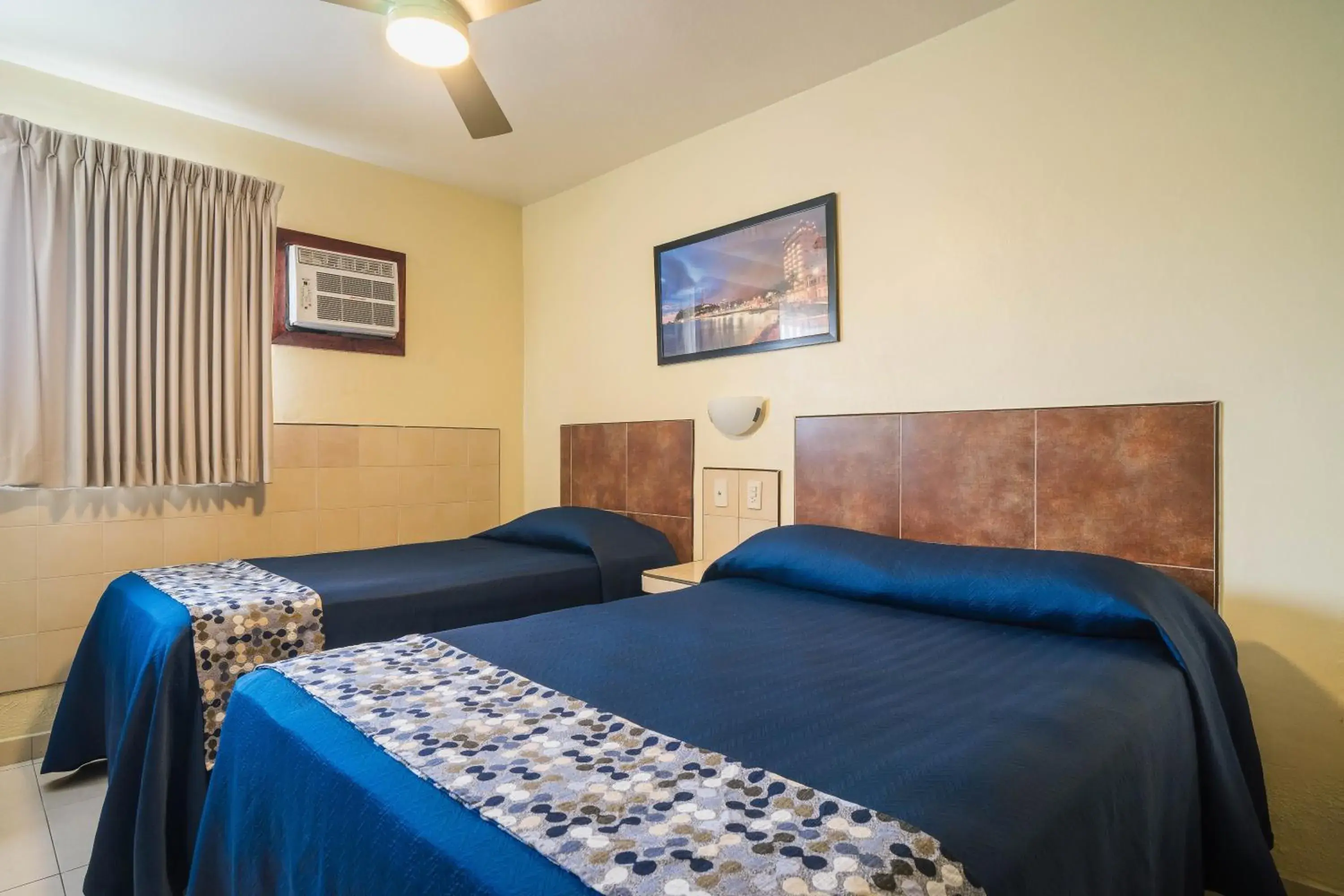 Double Room in Hotel Mazatlan Double Room in Hotel Mazatlan