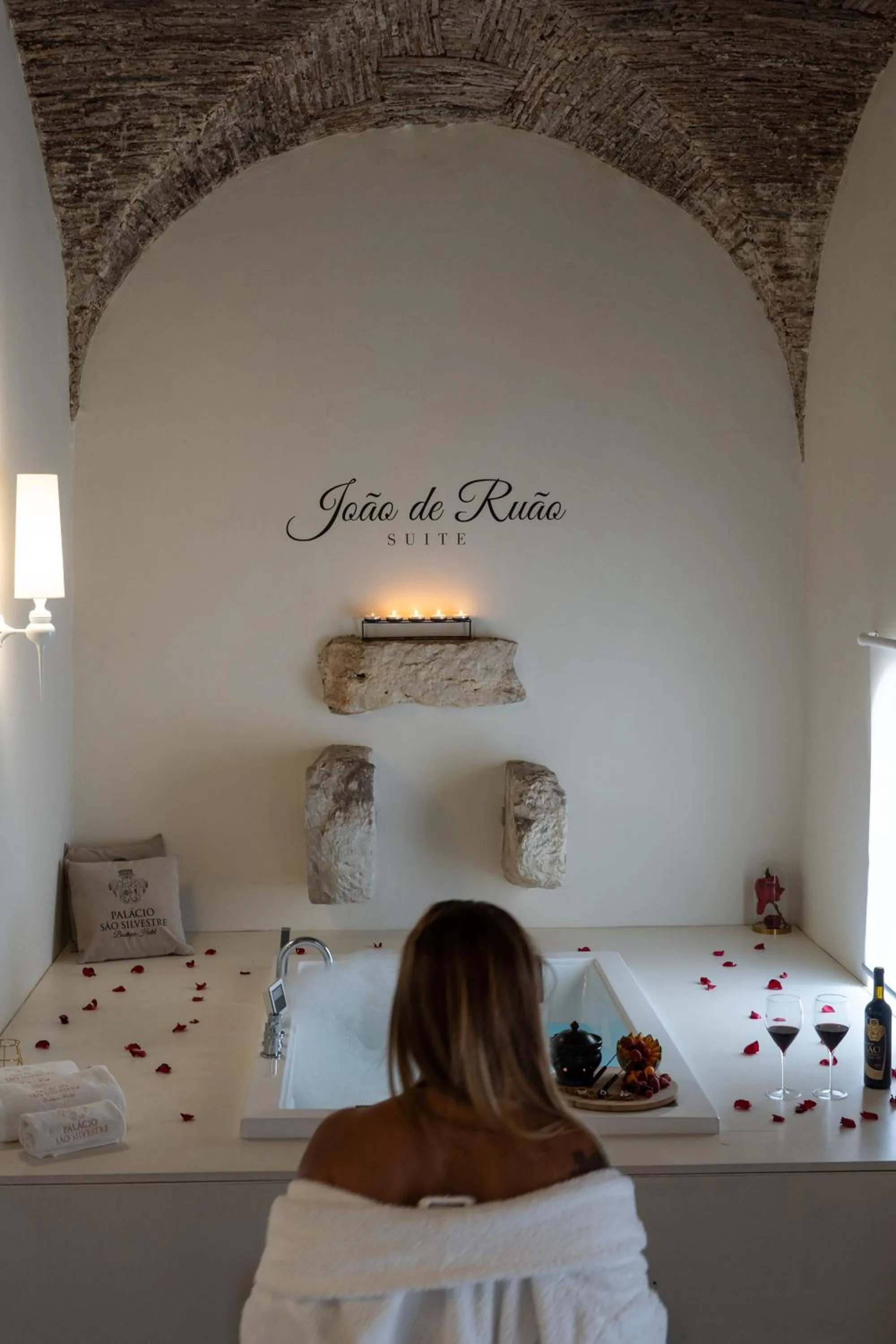 Hot Tub, Bed in Palacio São Silvestre-Boutique Hotel