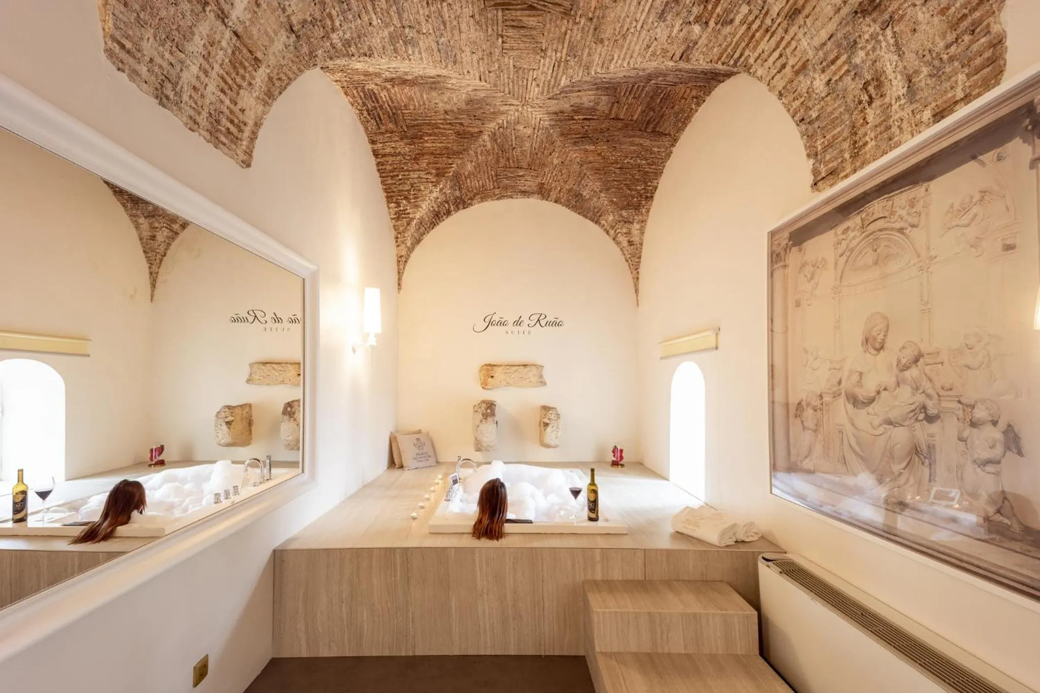 Hot Tub, Bed in Palacio São Silvestre-Boutique Hotel