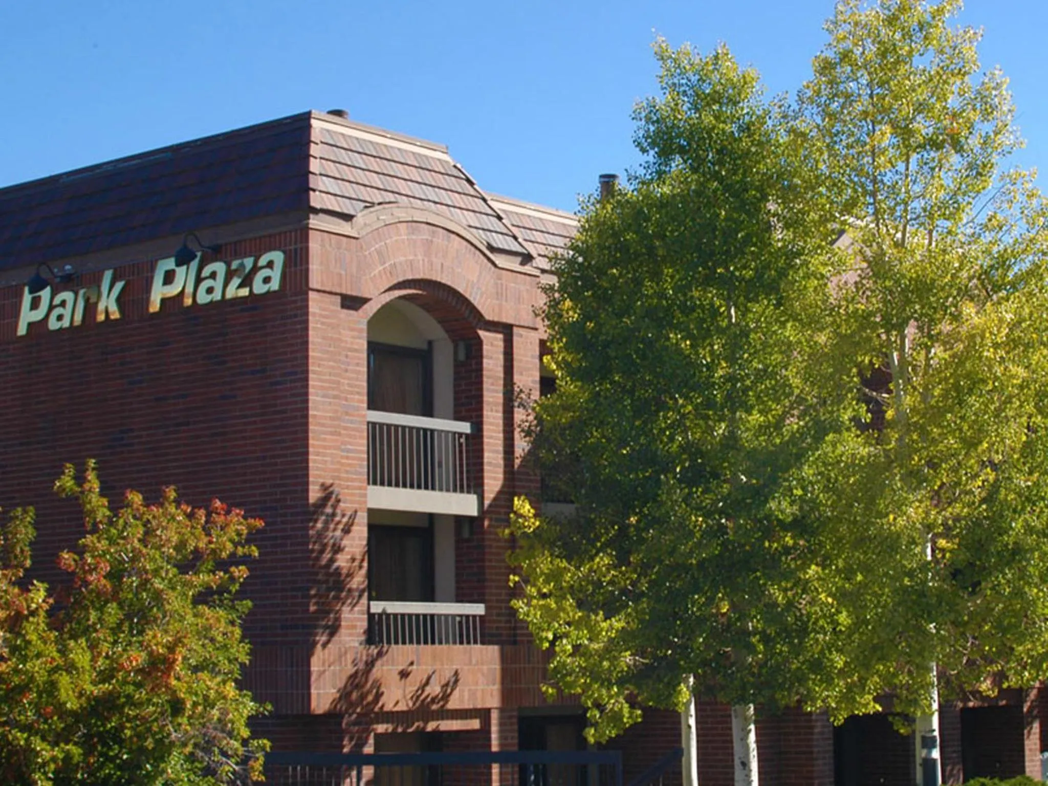 Property building in Raintree's Park Plaza Park City