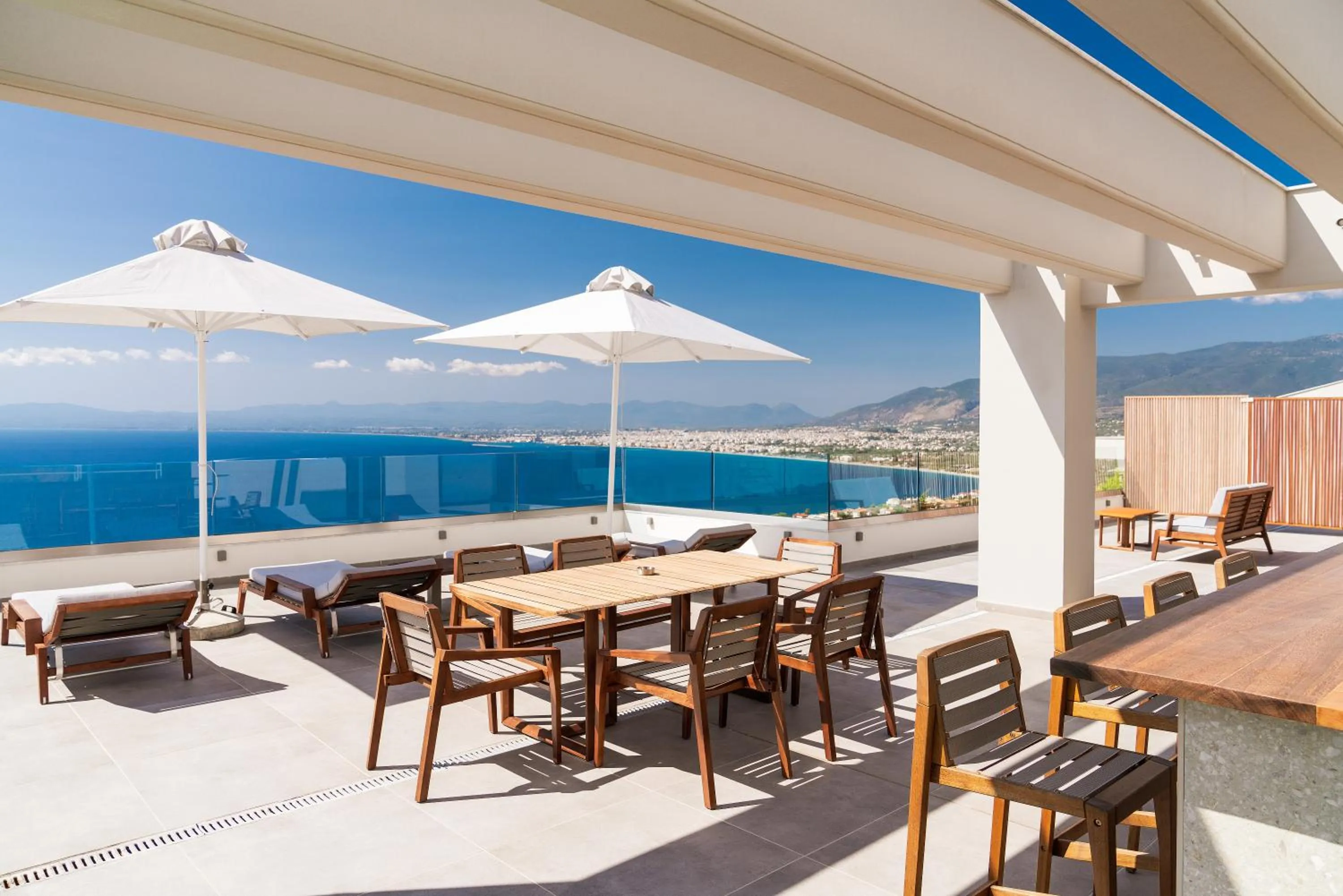 Messinian Icon Hotel & Suites