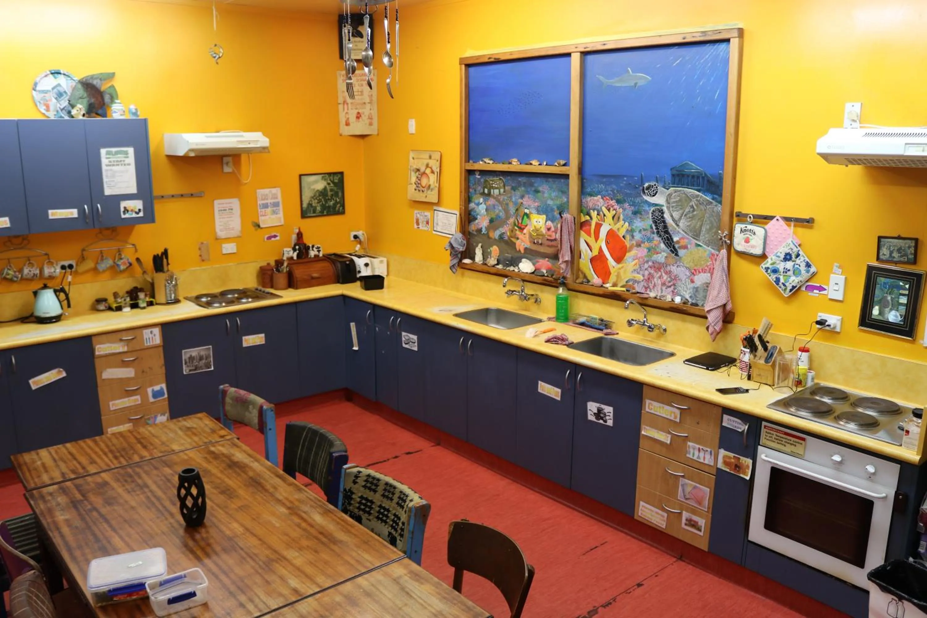 Kitchen or kitchenette in Atlantis Backpackers