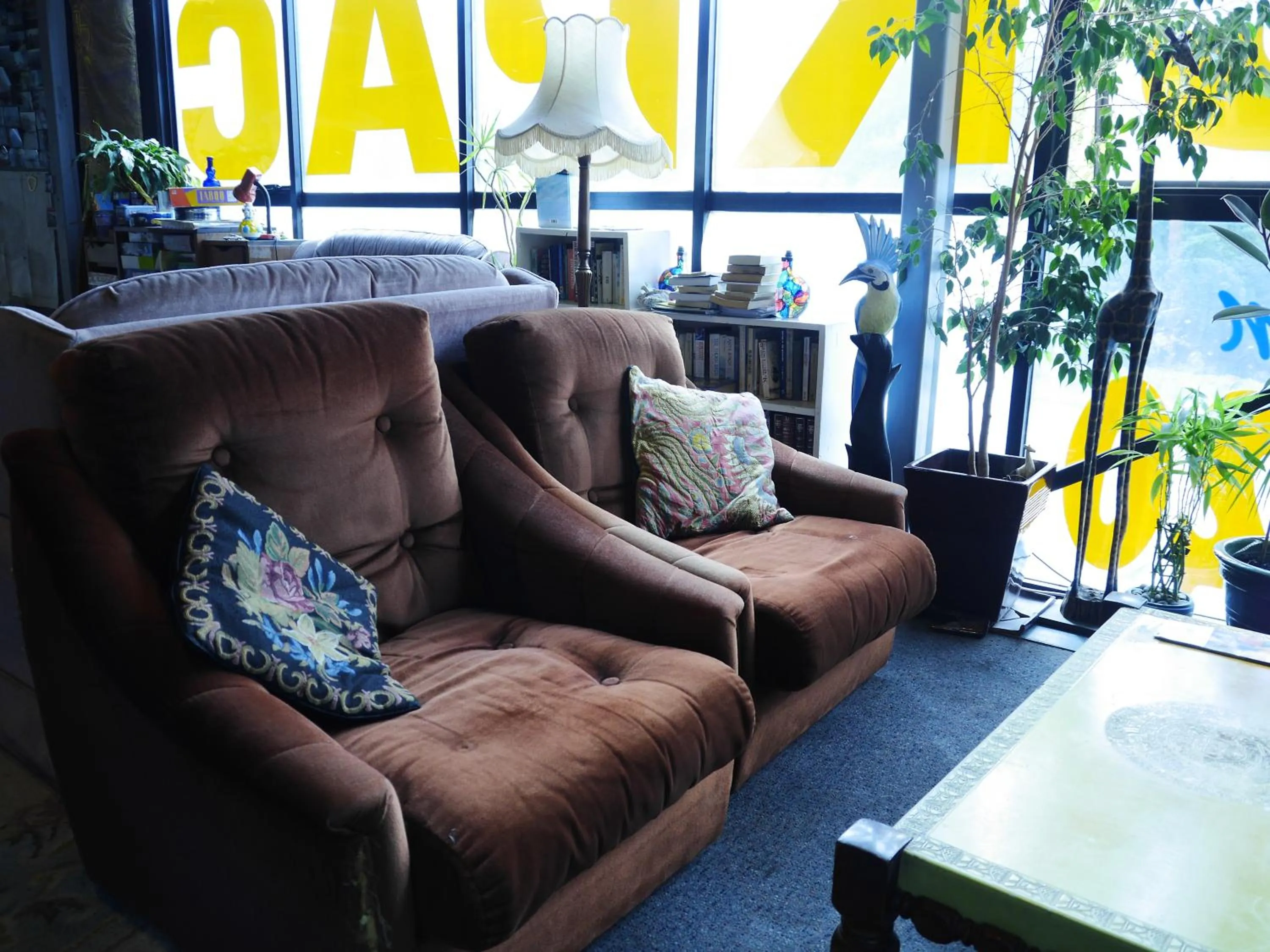 Living room in Atlantis Backpackers