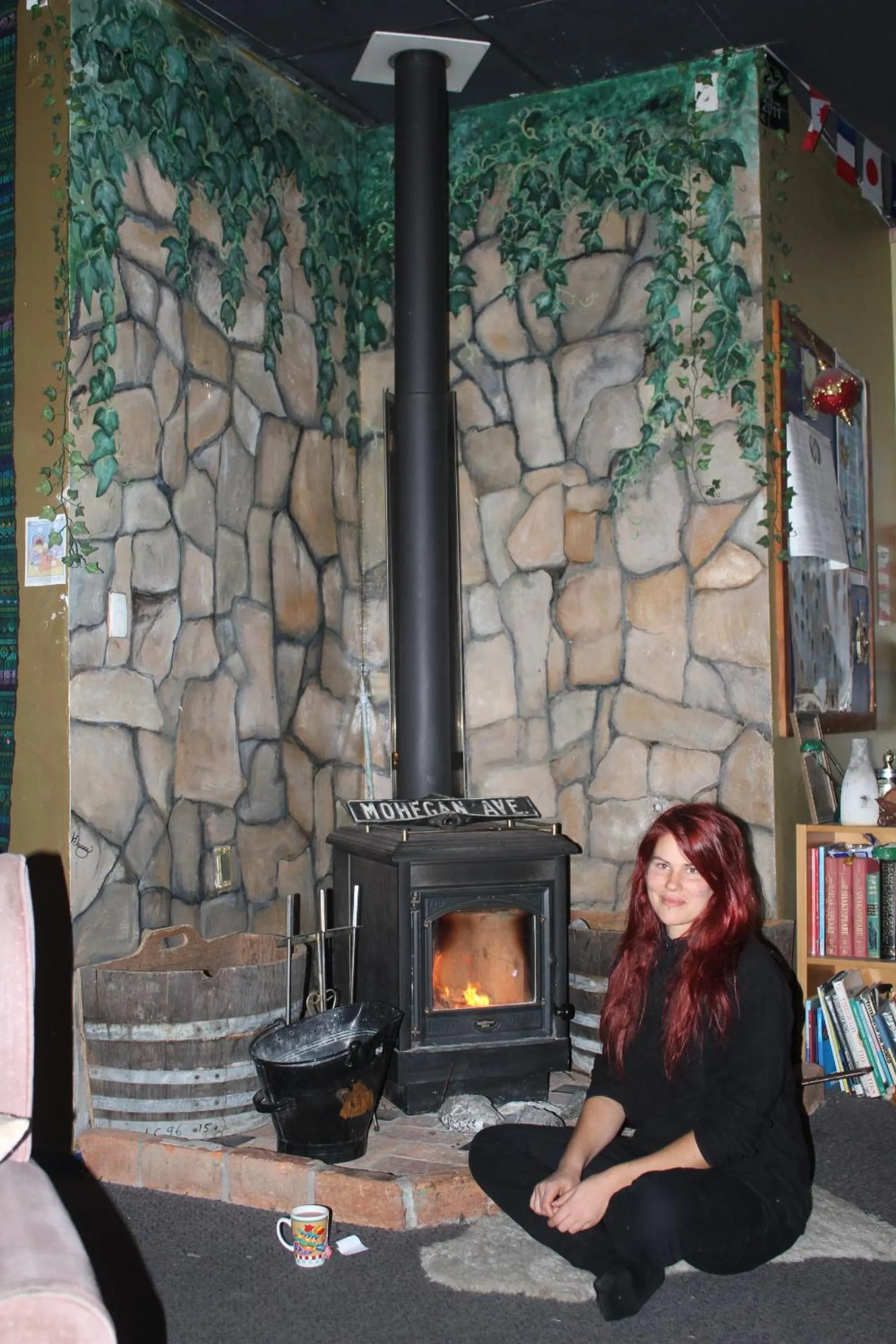 Communal lounge/ TV room in Atlantis Backpackers