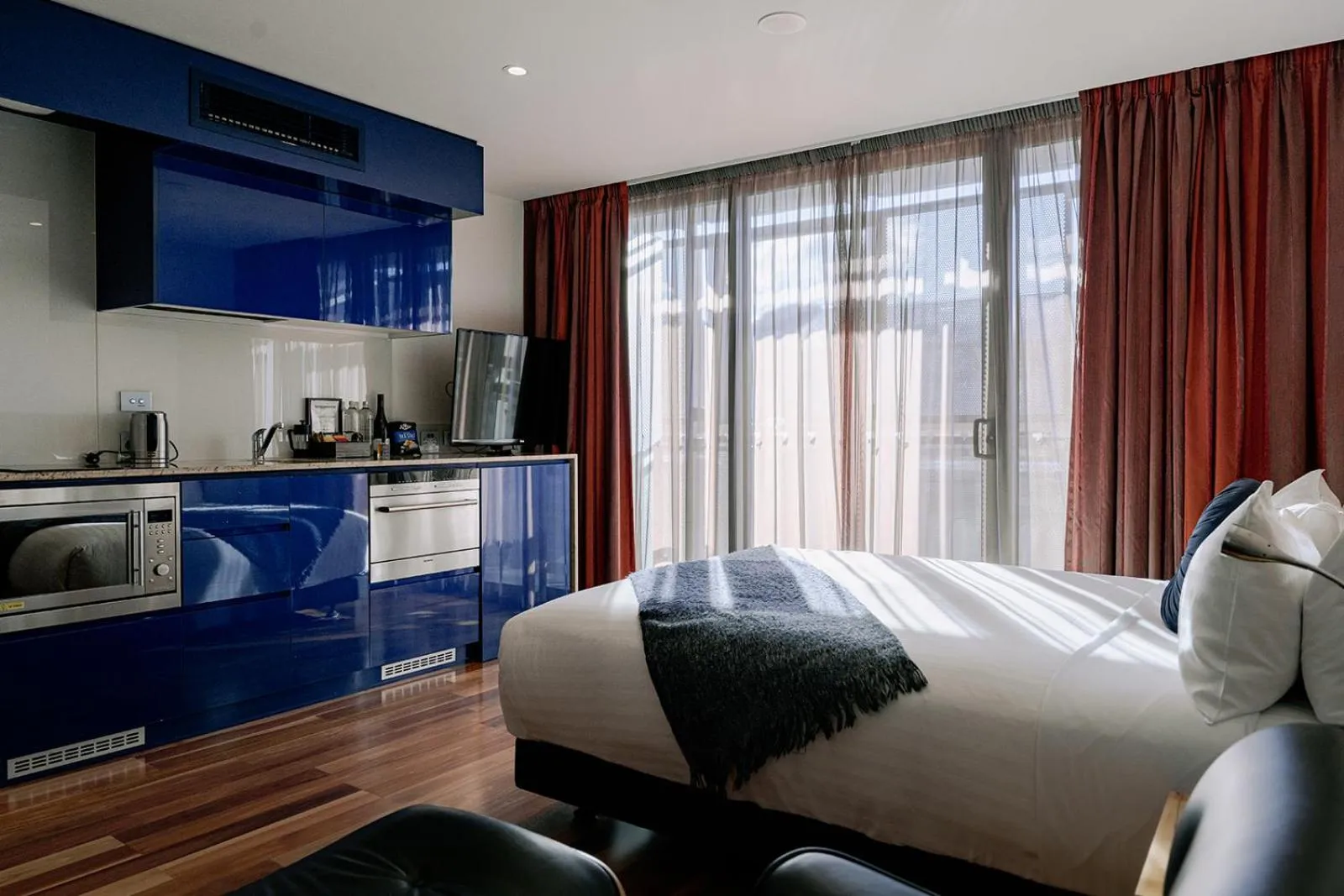 Salamanca Wharf Hotel