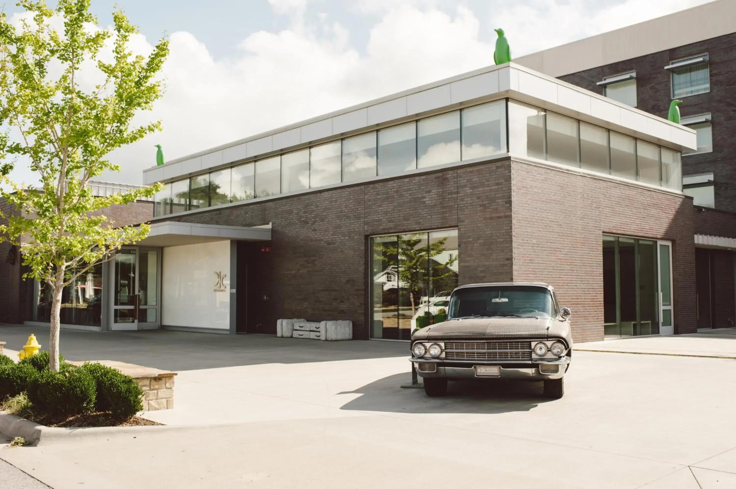 Property building in 21c Museum Hotel Bentonville - MGallery Property building in 21c Museum Hotel Bentonville - MGallery