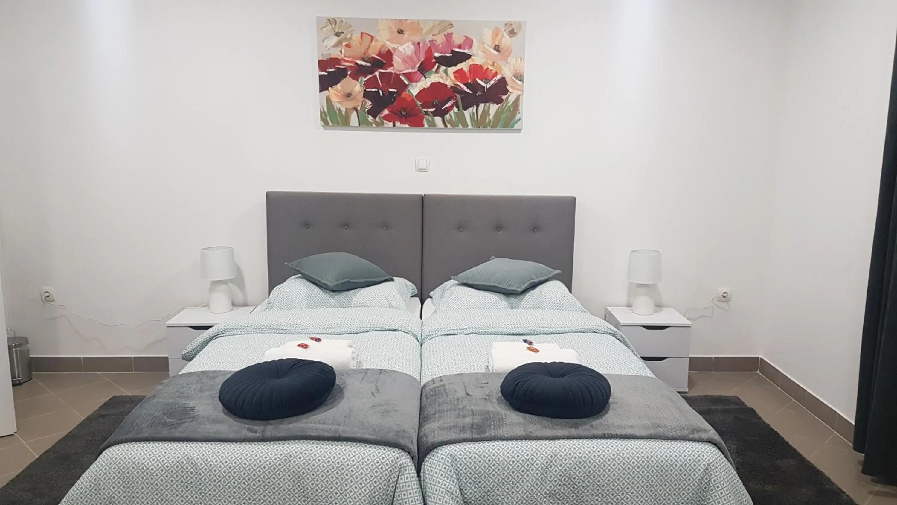 Bed in Marko Airport Rooms