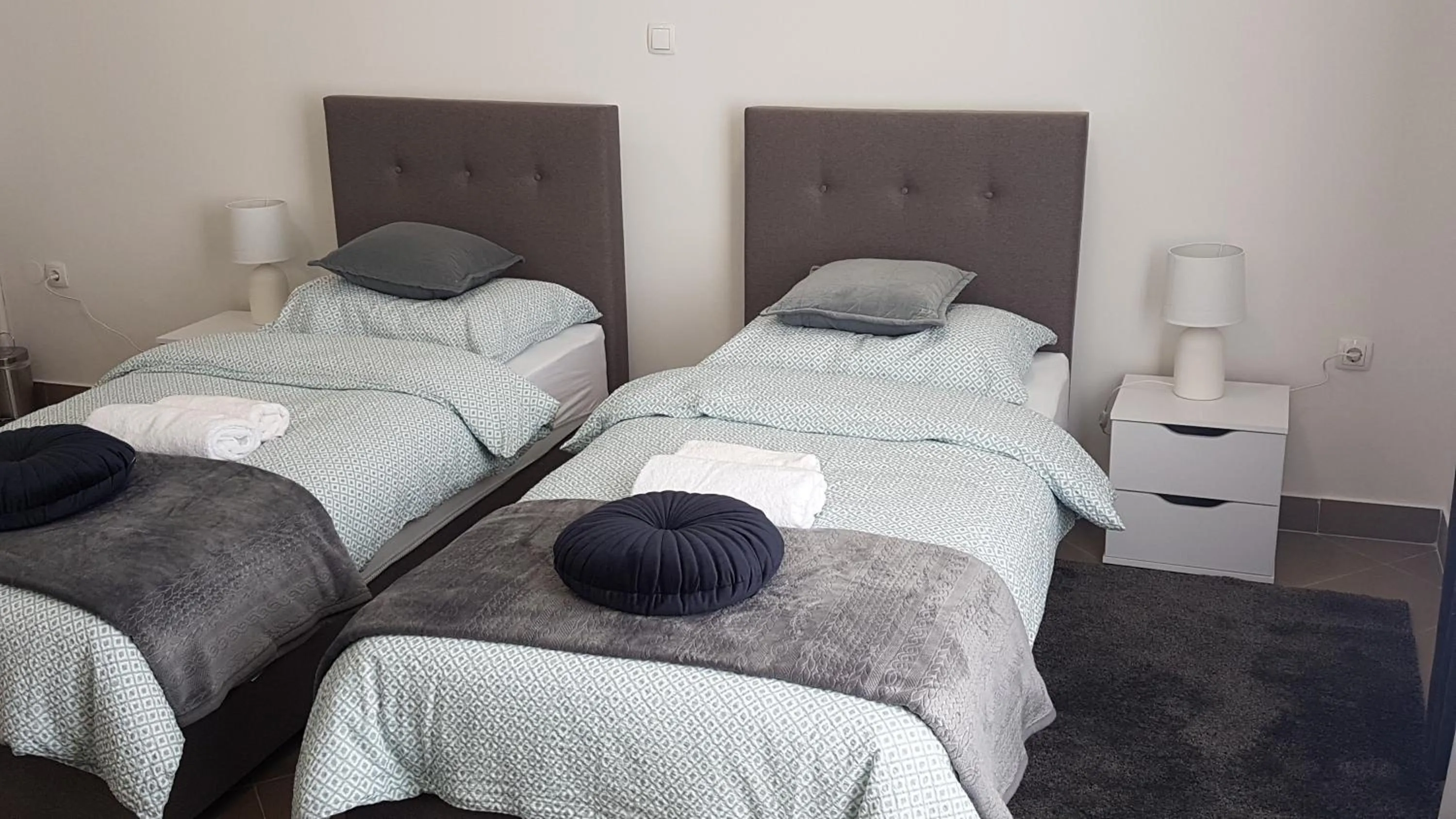 Bed in Marko Airport Rooms