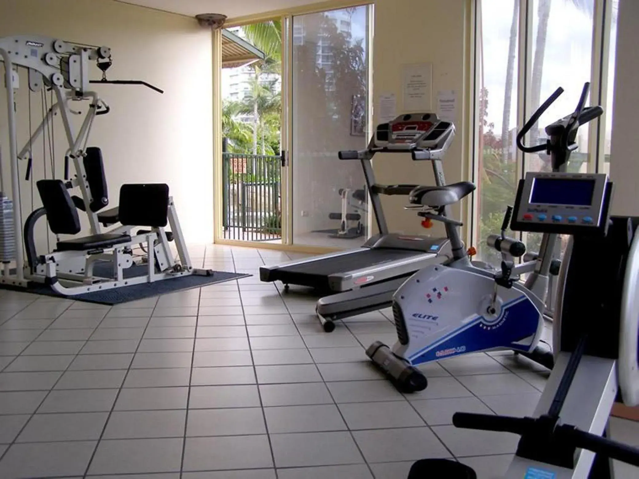 Fitness centre/facilities in Paradise Island Resort Fitness centre/facilities in Paradise Island Resort