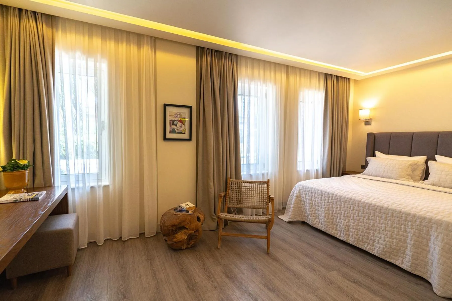 Bed in Casa Luna Hotel - Adult Only