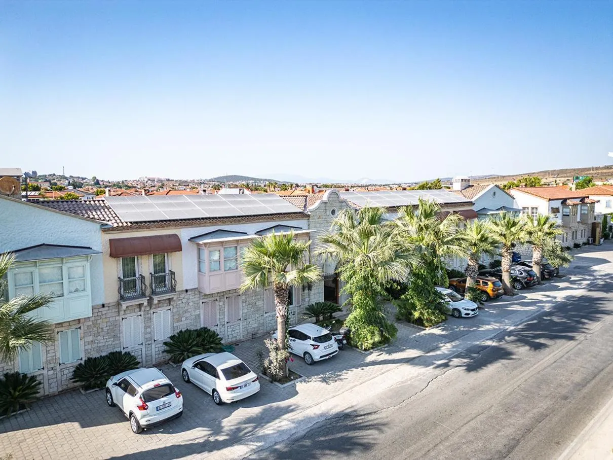 Property building in Casa Luna Hotel - Adult Only