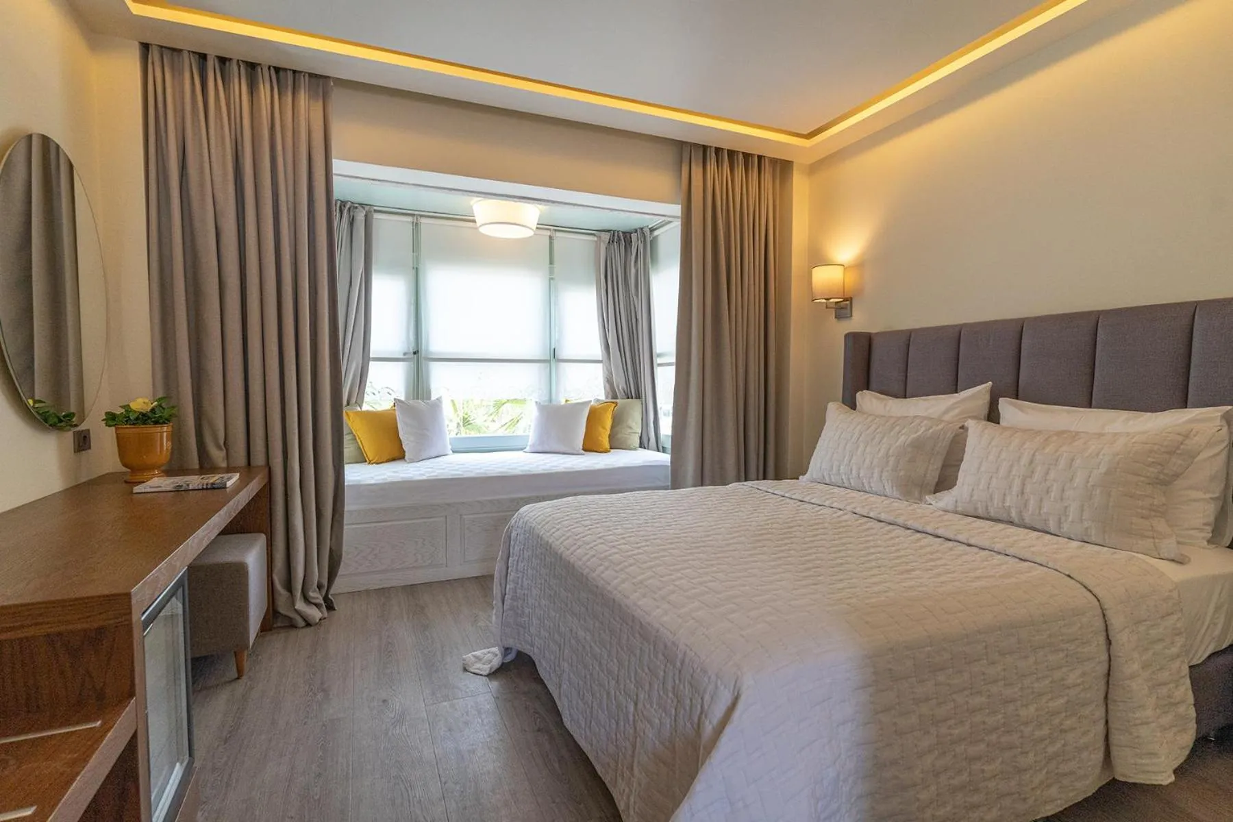 Bed in Casa Luna Hotel - Adult Only