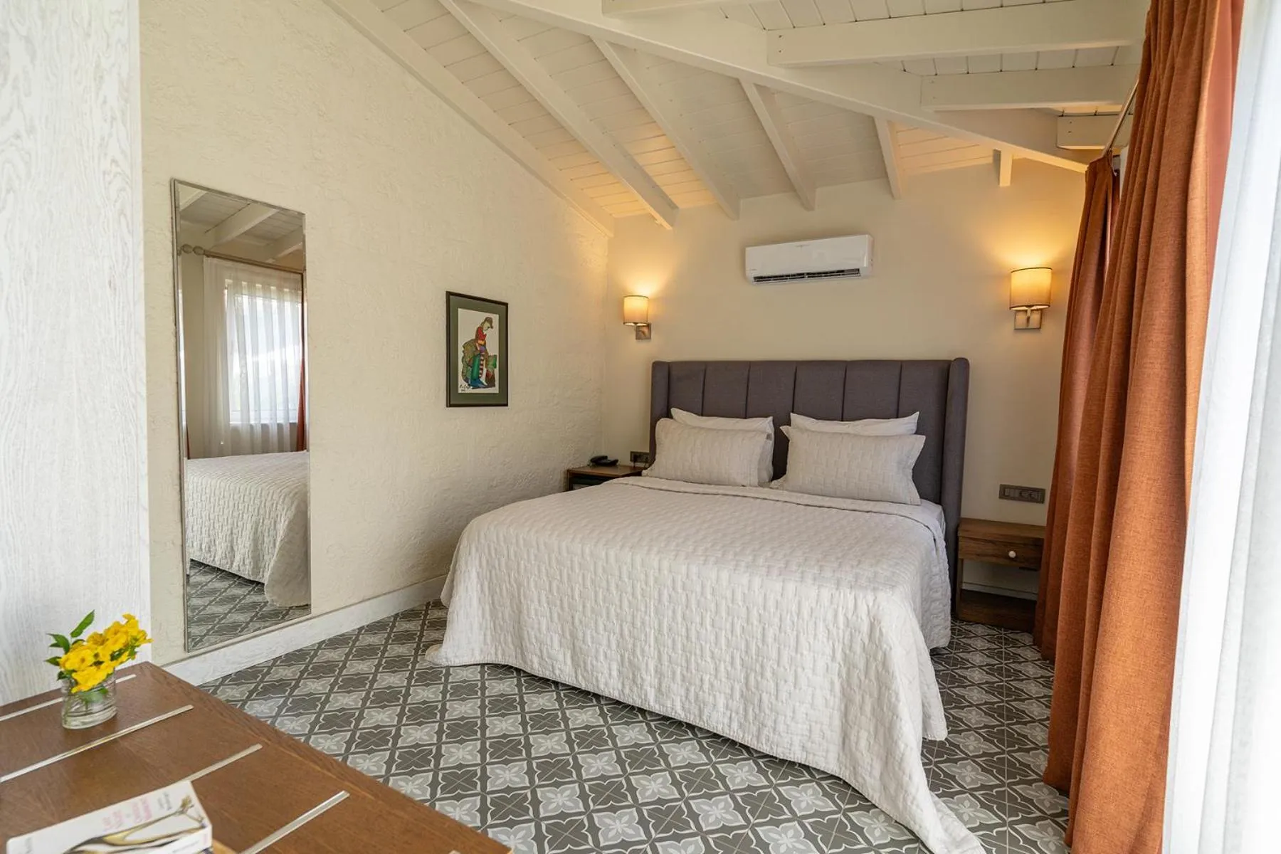 Bed in Casa Luna Hotel - Adult Only