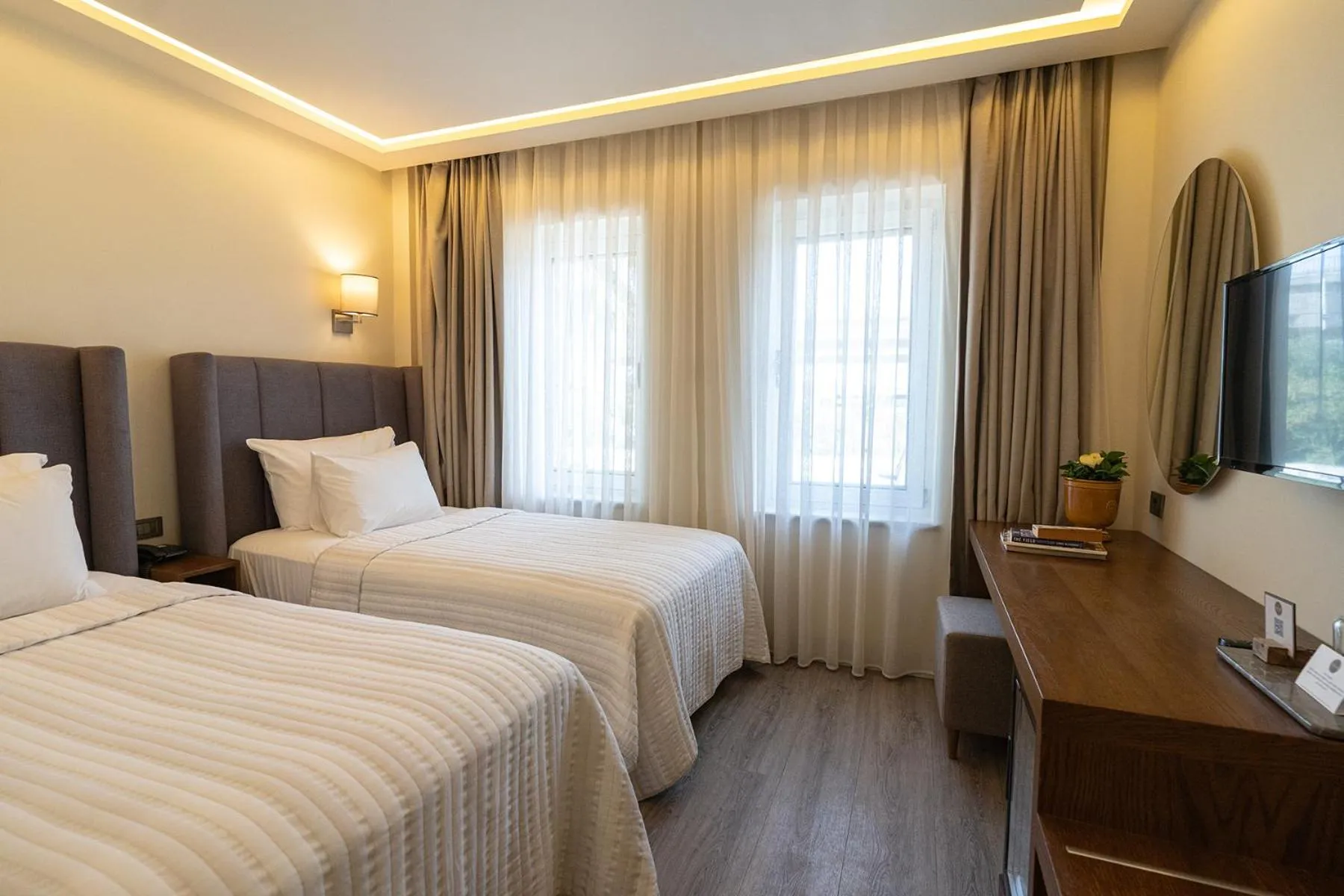 Bed in Casa Luna Hotel - Adult Only