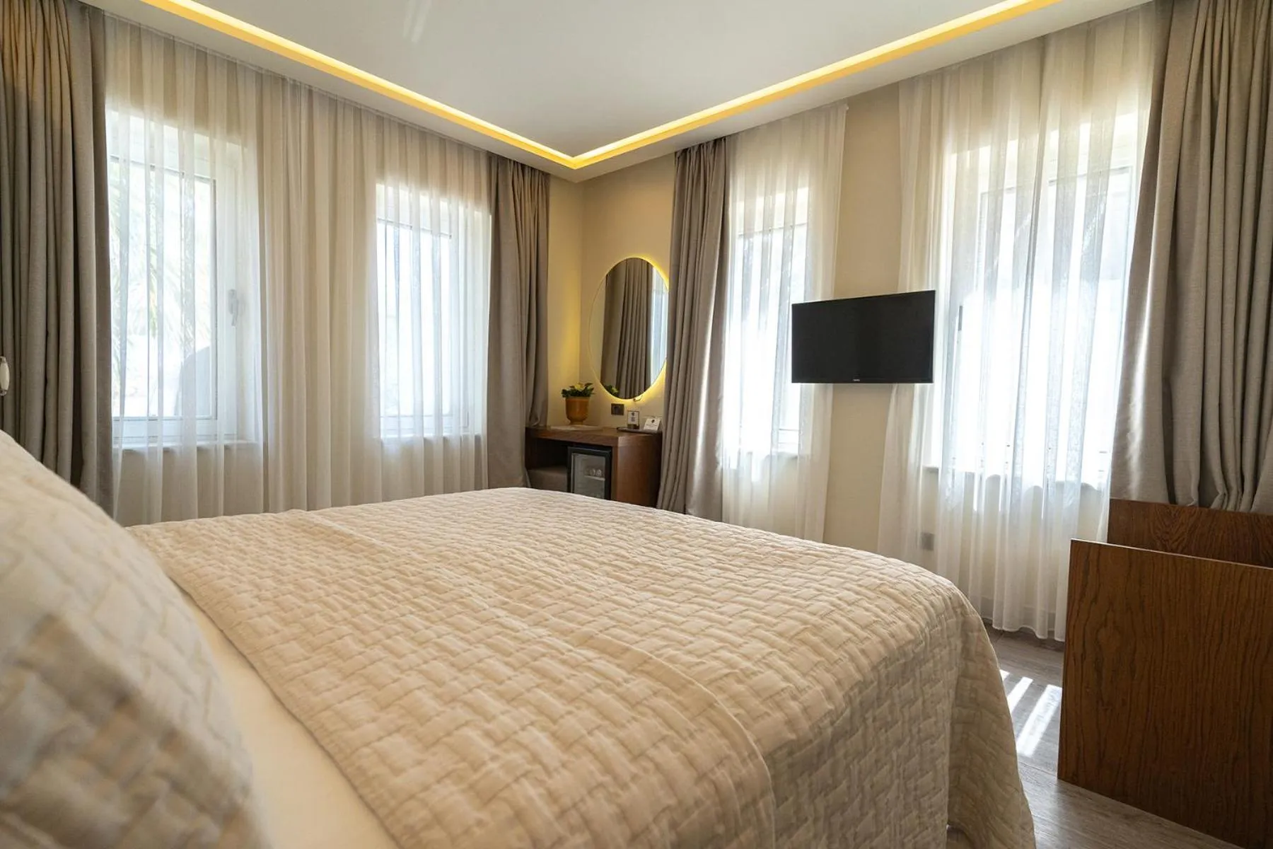 Bed in Casa Luna Hotel - Adult Only