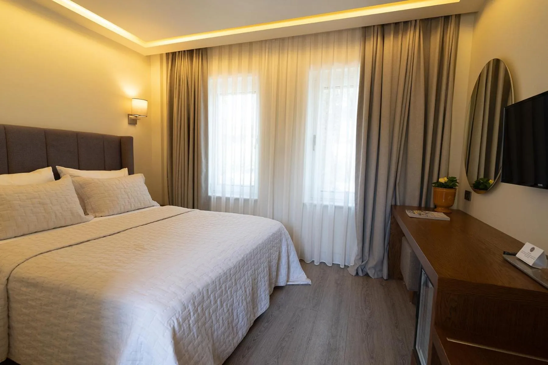Bed in Casa Luna Hotel - Adult Only