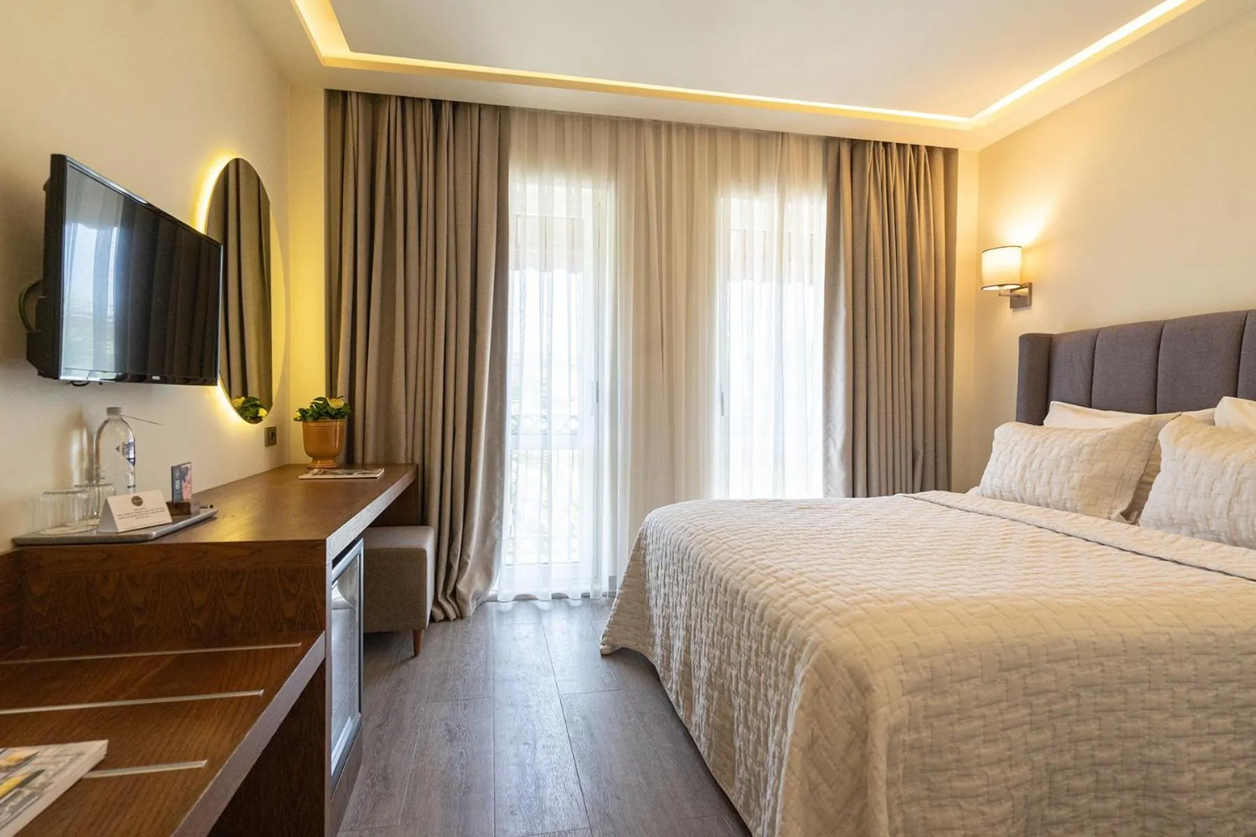 Bed in Casa Luna Hotel - Adult Only