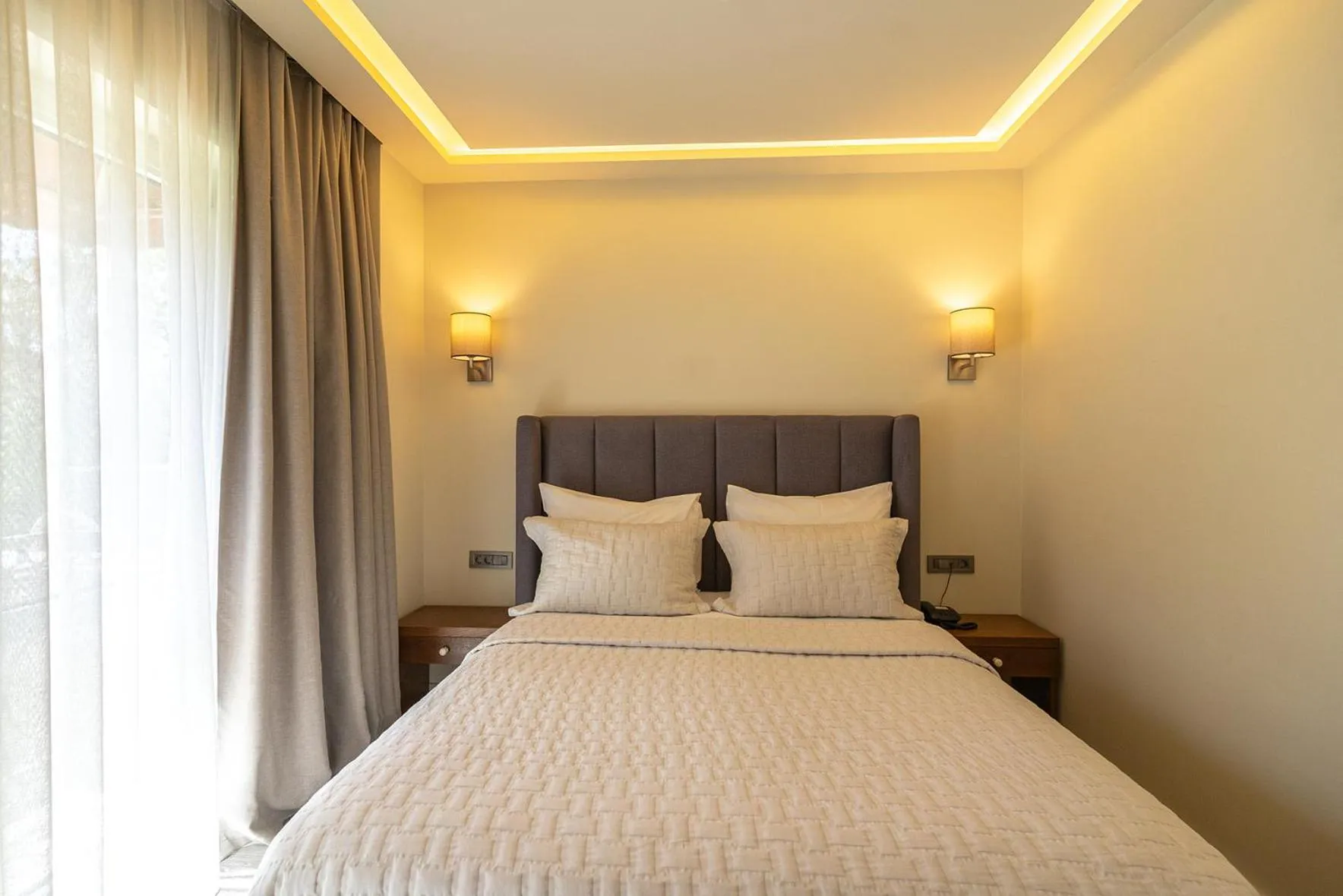 Bed in Casa Luna Hotel - Adult Only