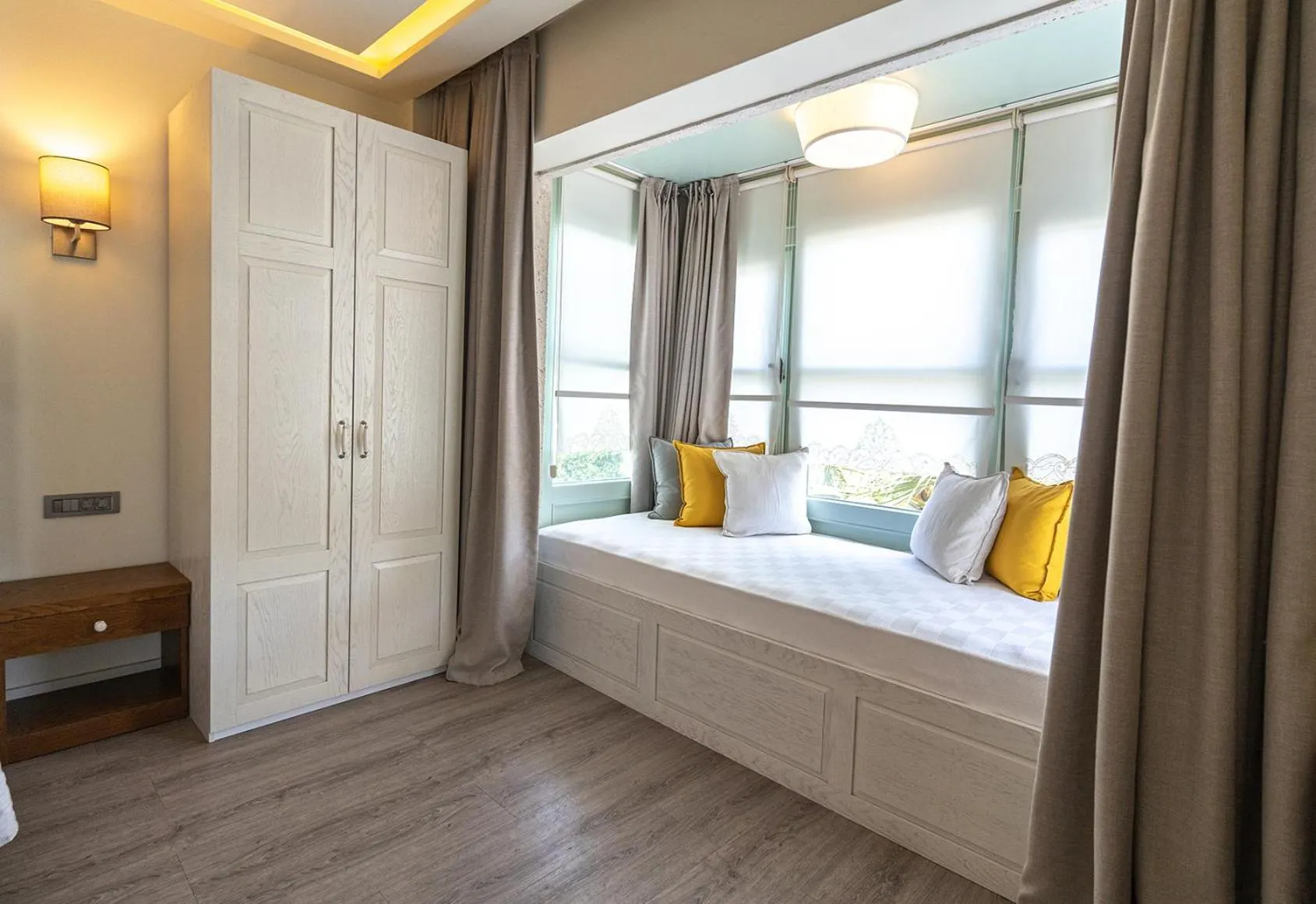 Bed in Casa Luna Hotel - Adult Only