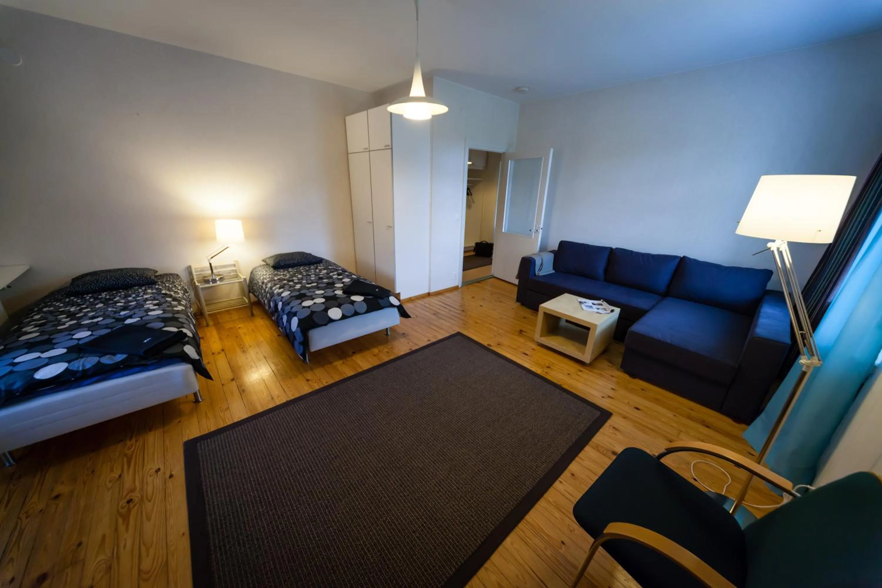 One-Bedroom Apartment with Private Toilet in Yömyssy Apartments