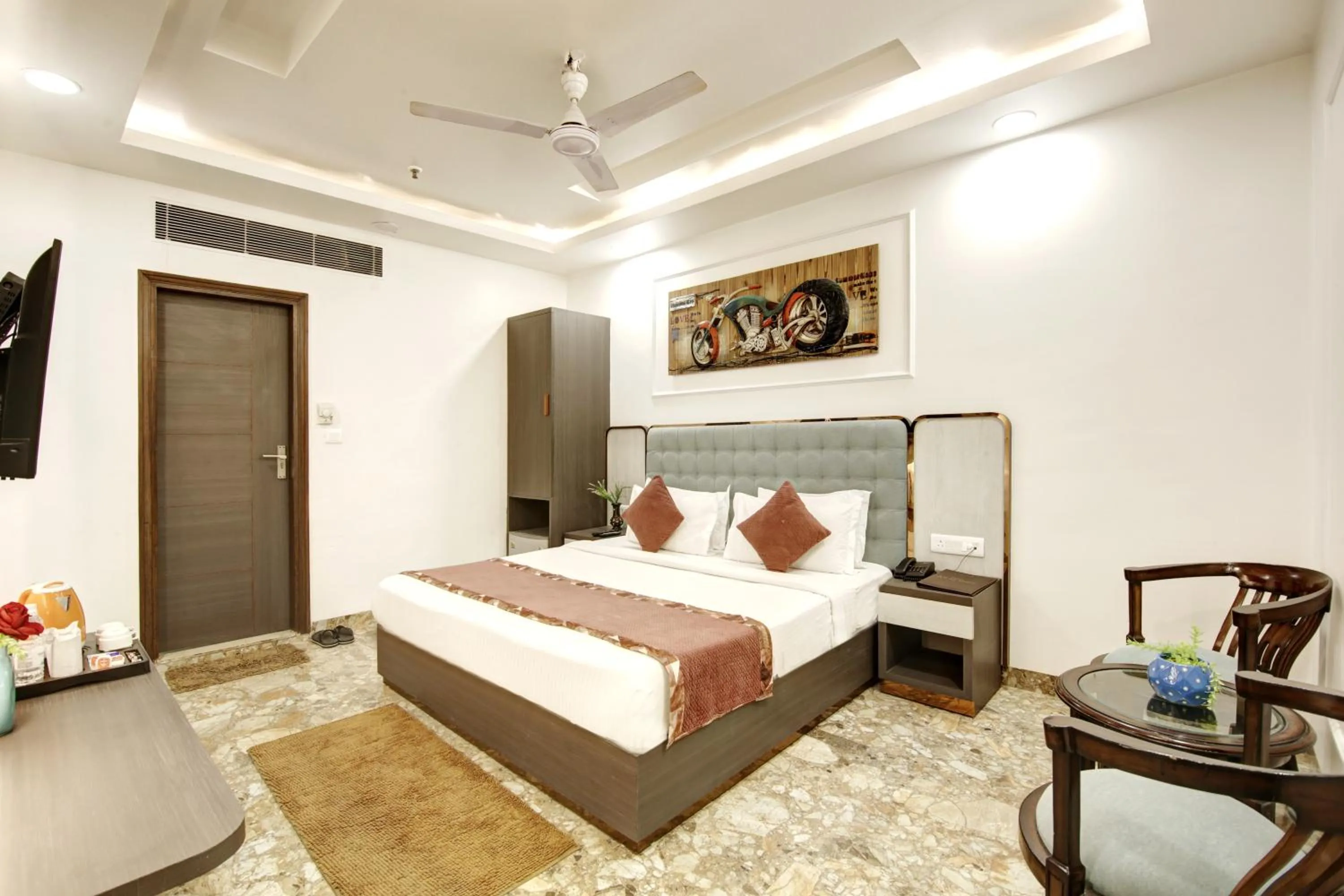 Bed in Hotel All Iz Well - Traveller Choice Award winner 2025