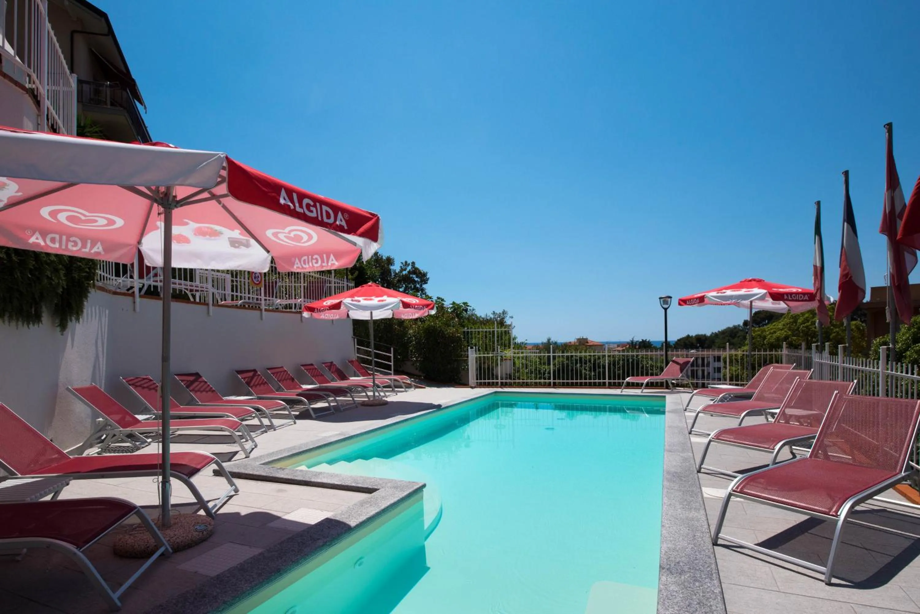 Swimming pool in Residence Oleandro