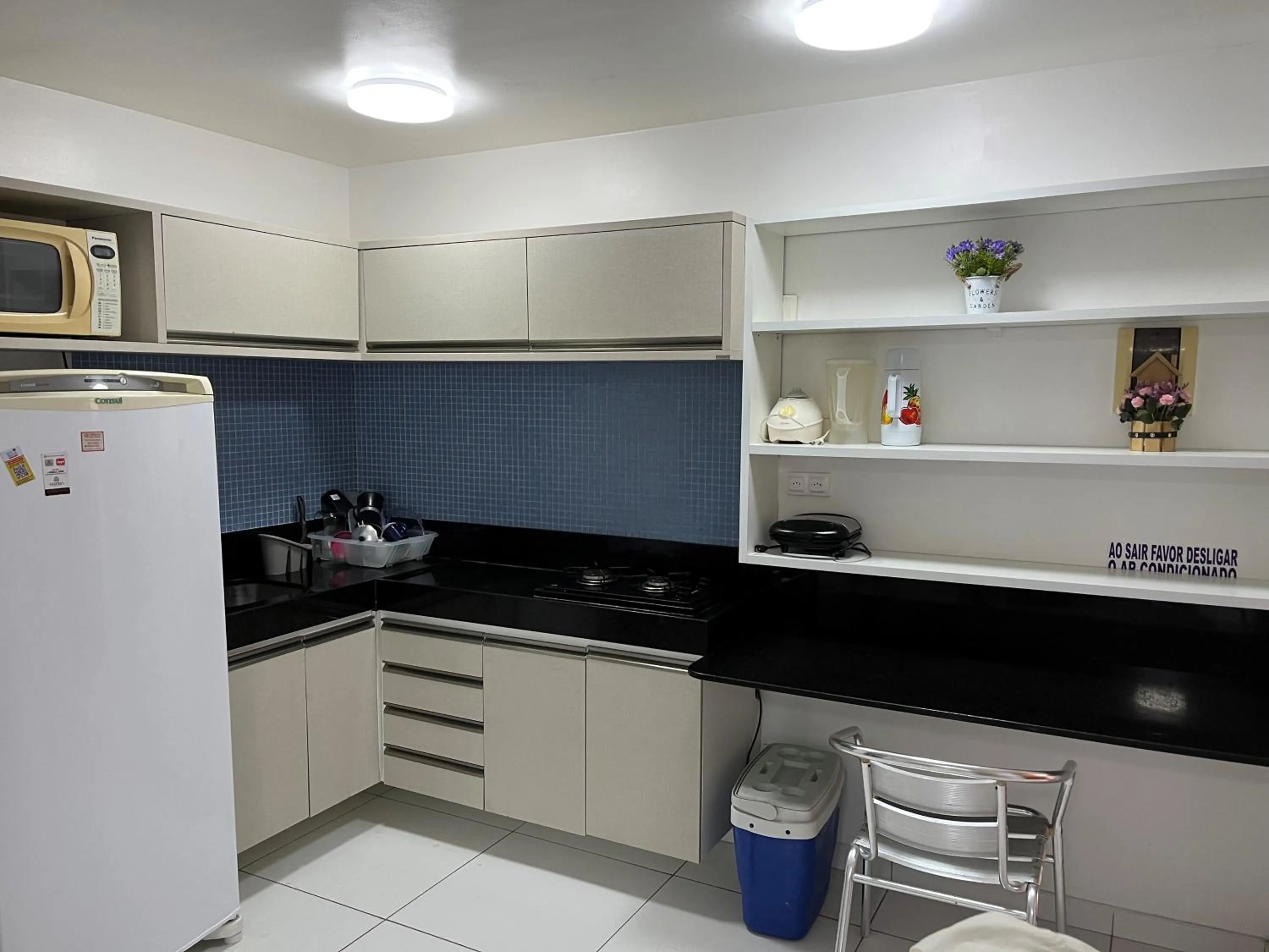 Kitchen or kitchenette in Marupiara Suites Flats