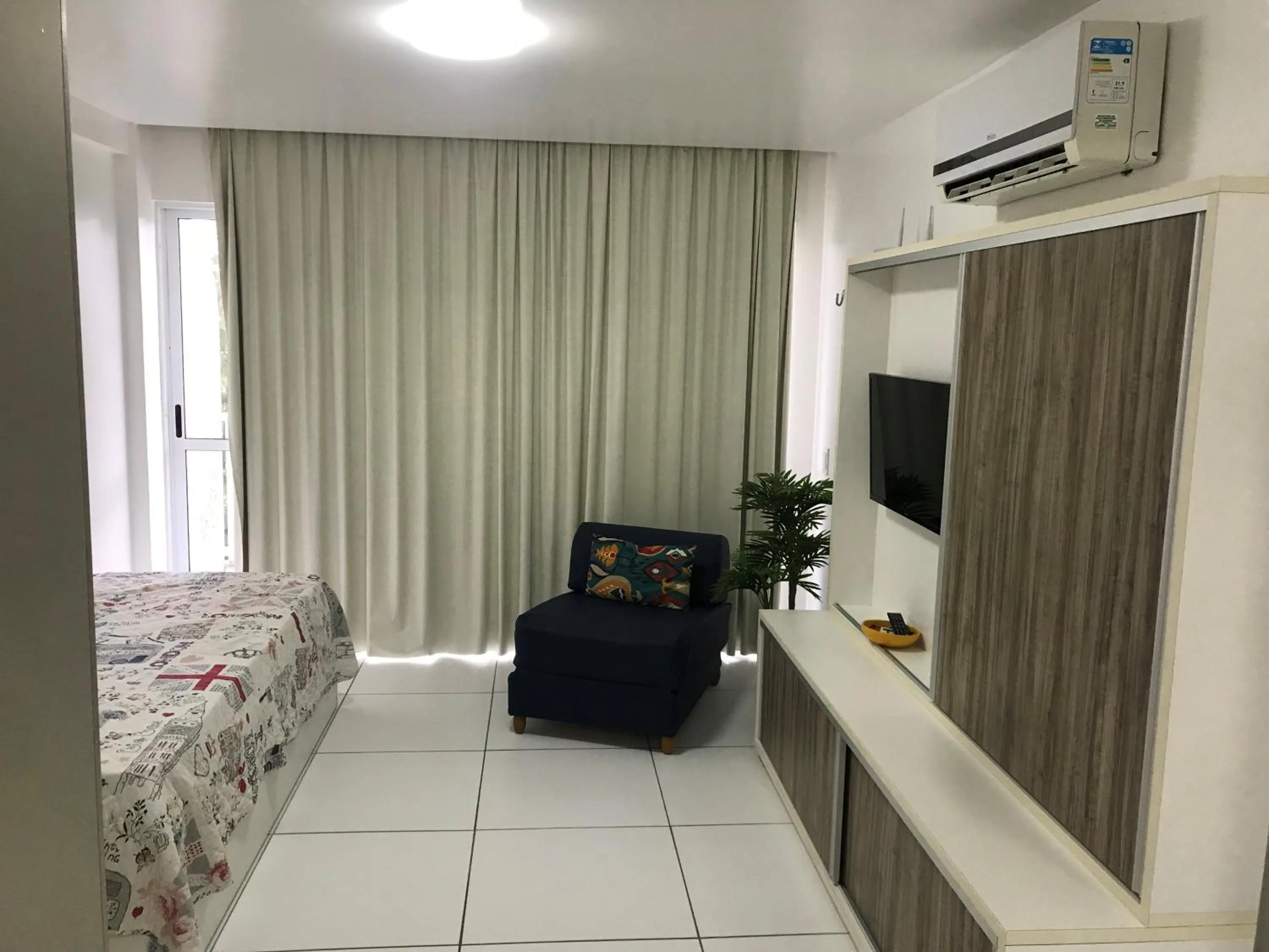 Bedroom, Bed in Marupiara Suites Flats